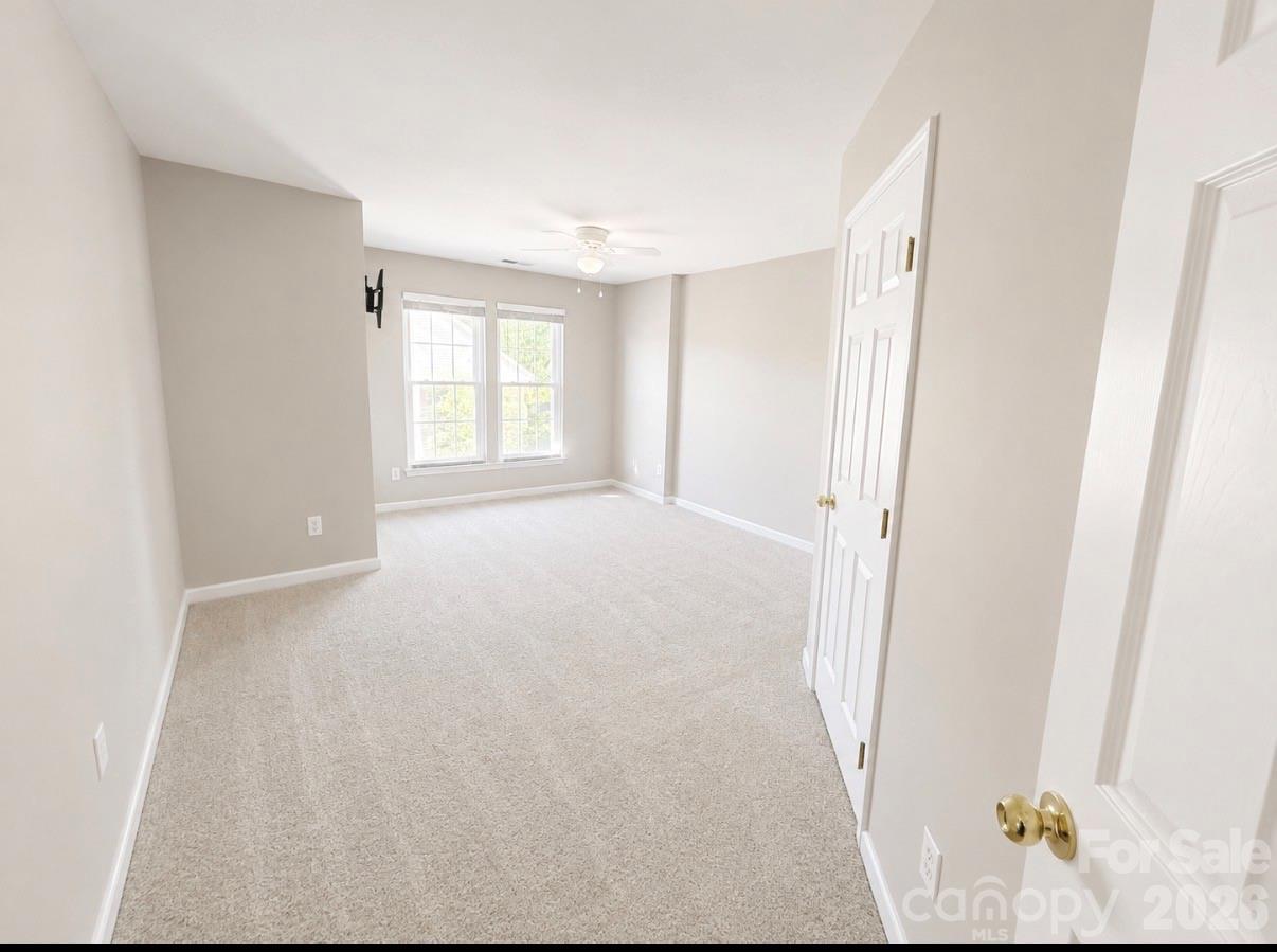320 Shingleoak Drive Property Photo 31