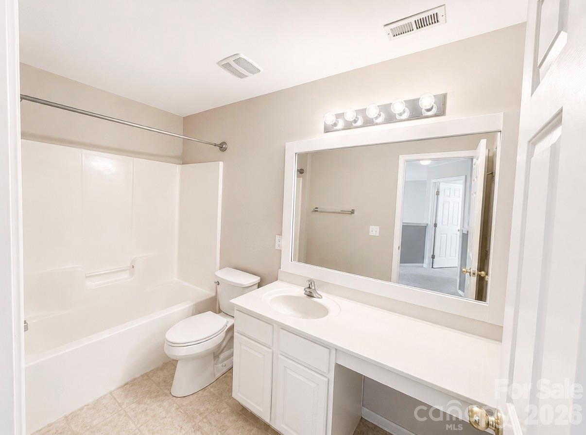 320 Shingleoak Drive Property Photo 36