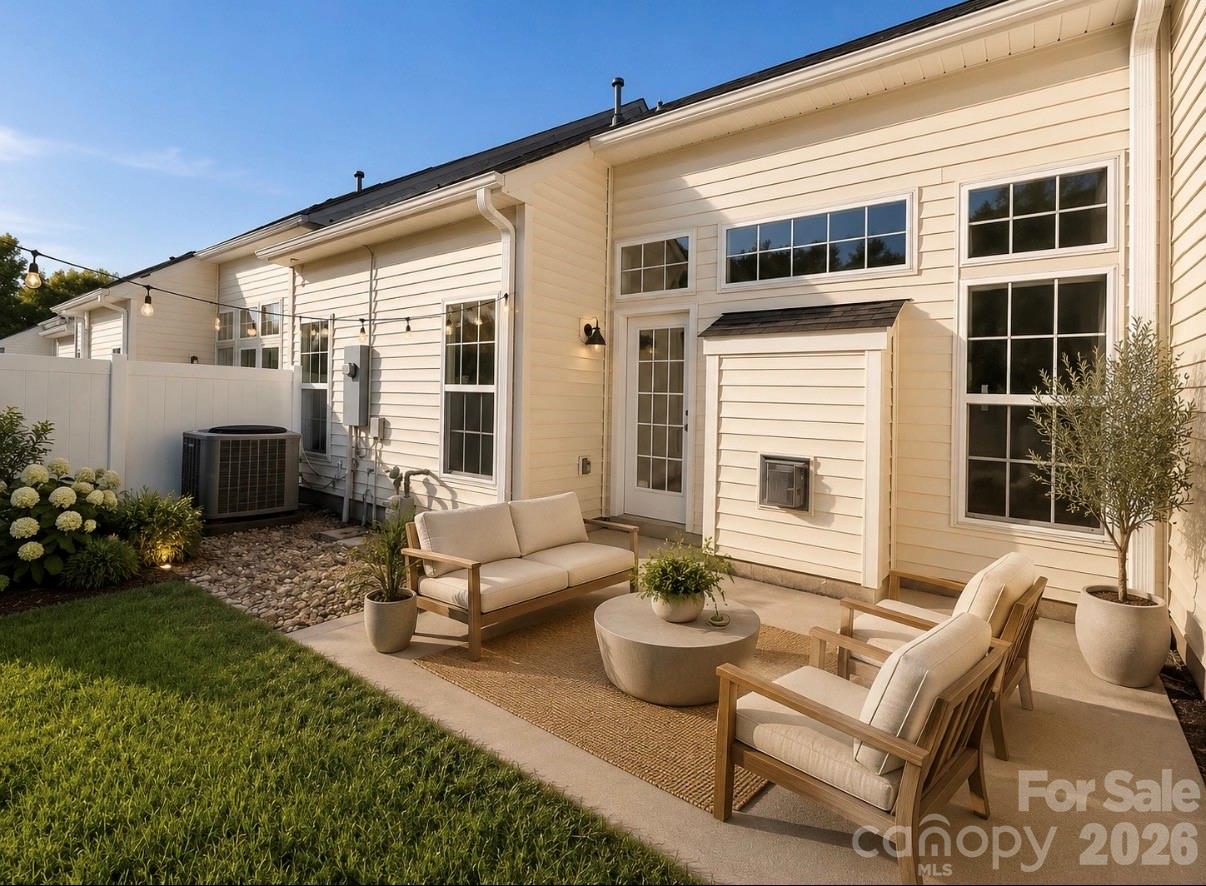 320 Shingleoak Drive Property Photo 41