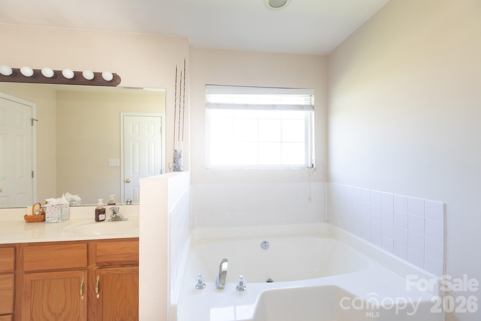 3431 Continental Drive Property Photo 19