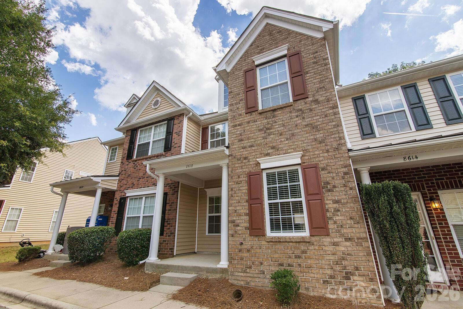 8618 Twined Creek Lane Property Photo 1