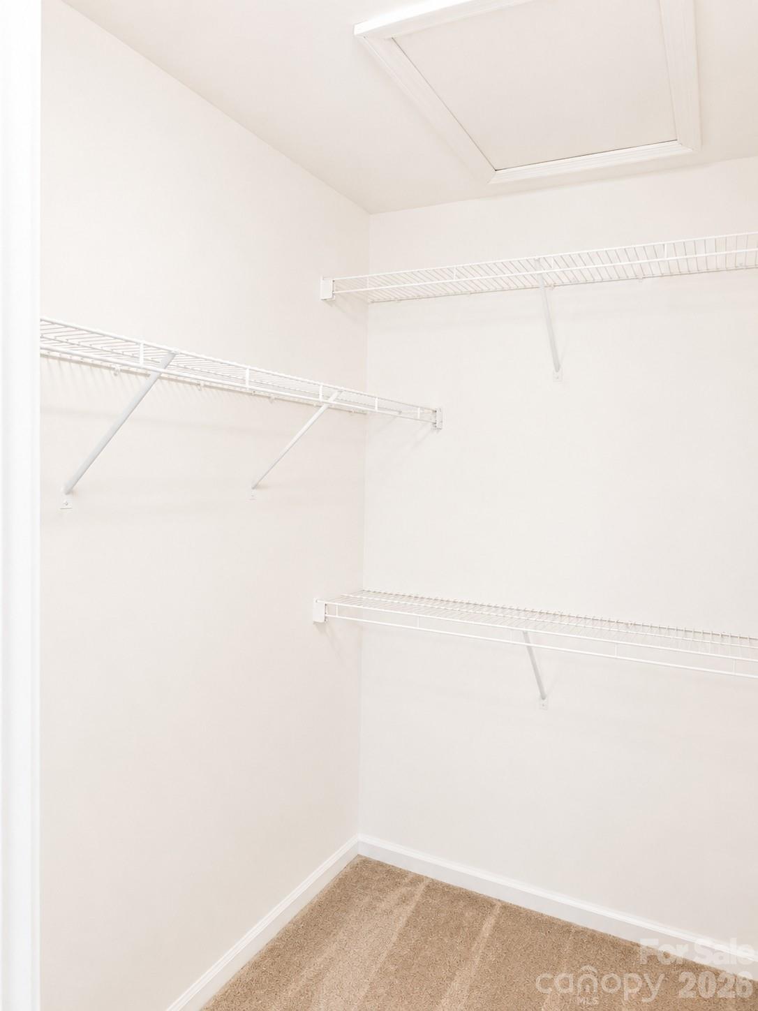 18 Hamiltons Bay Court 436 Property Photo 6