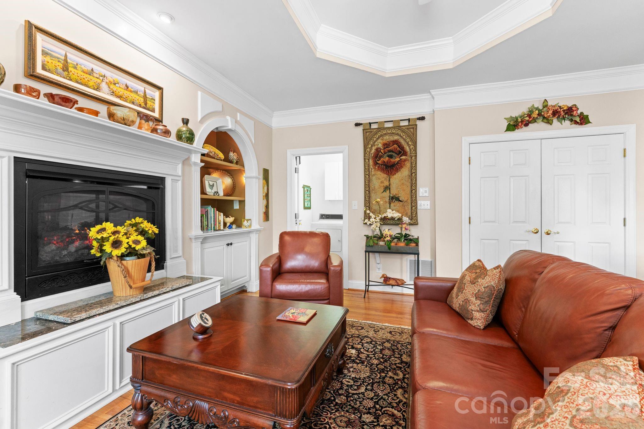247 James Way Property Photo 16