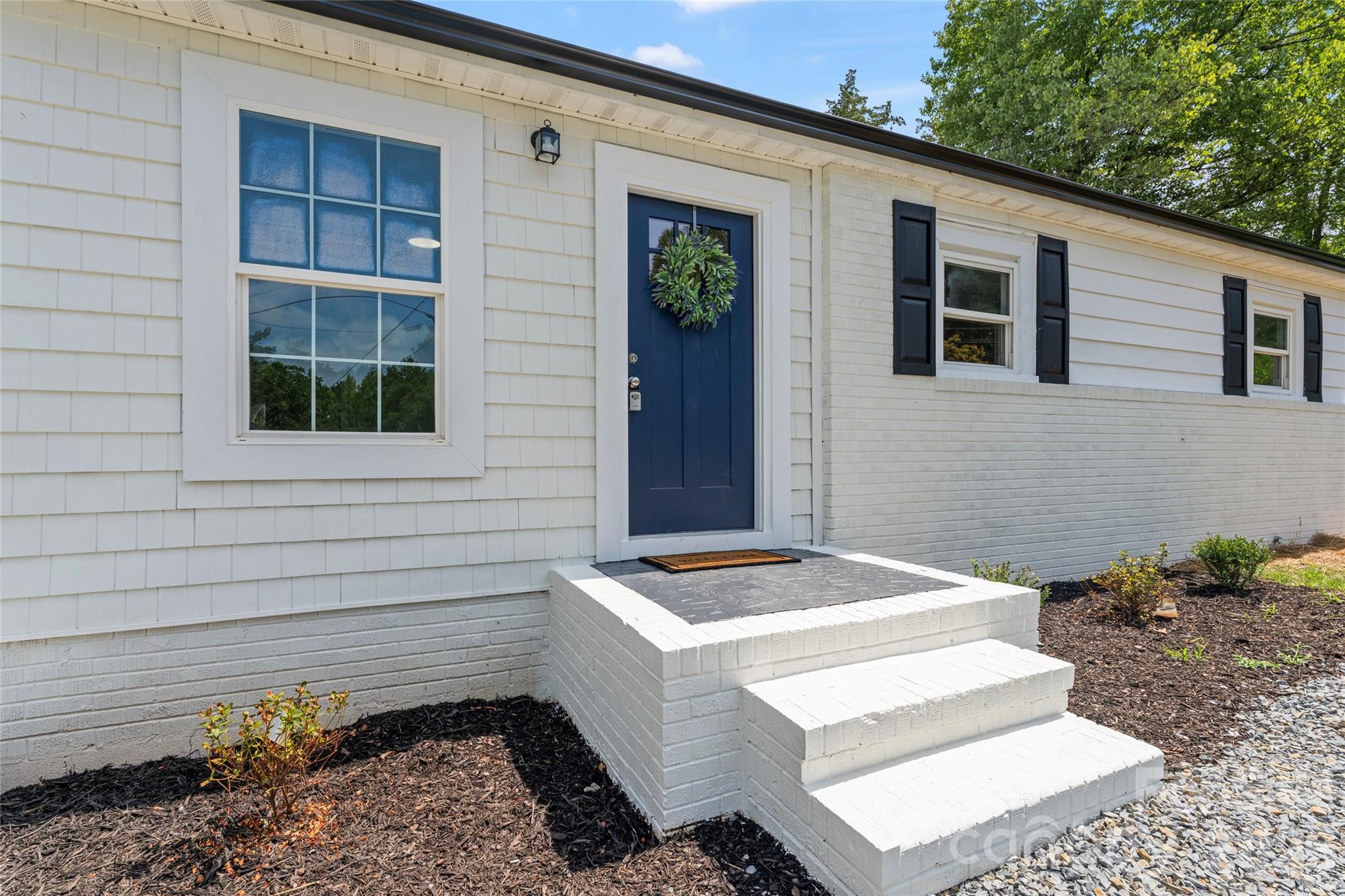 1034 Patton Avenue Property Photo 2
