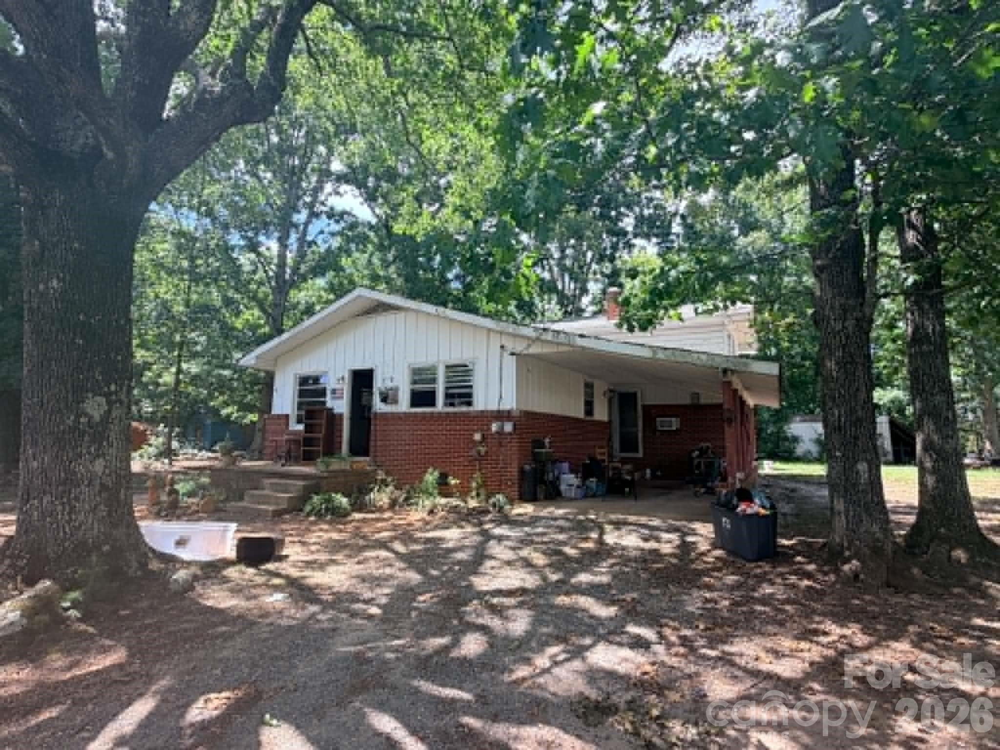 1663 Harris Henrietta Road Property Photo 1