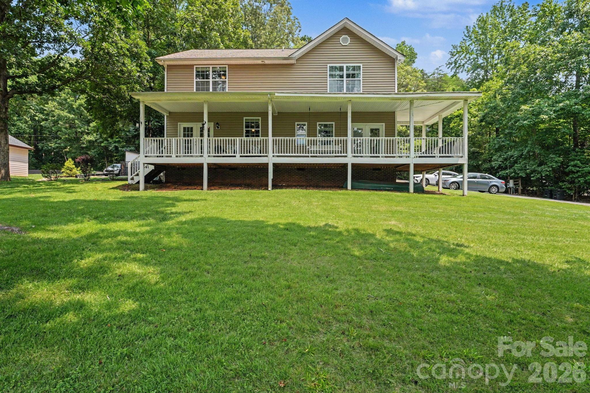 128 La Agua Lane Property Photo 8