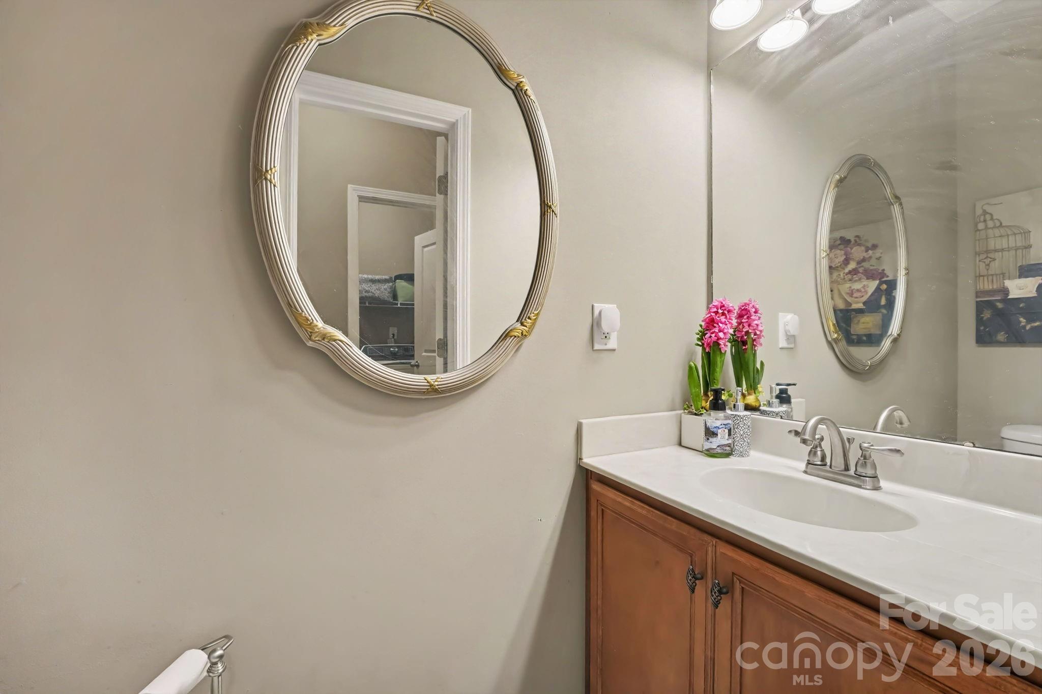128 La Agua Lane Property Photo 13