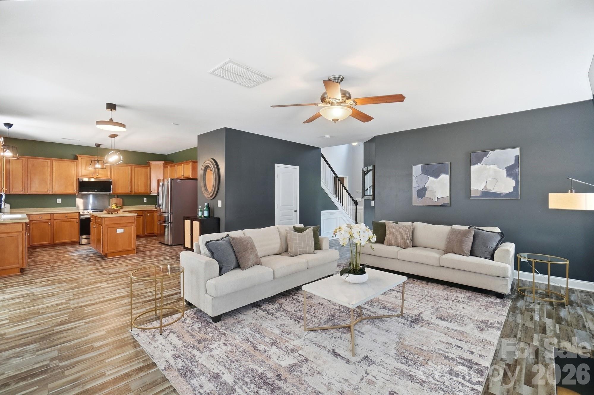 4012 Magna Lane Property Photo 4