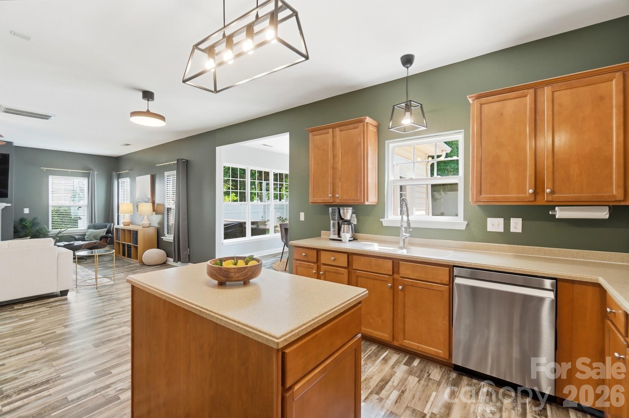 4012 Magna Lane Property Photo 11