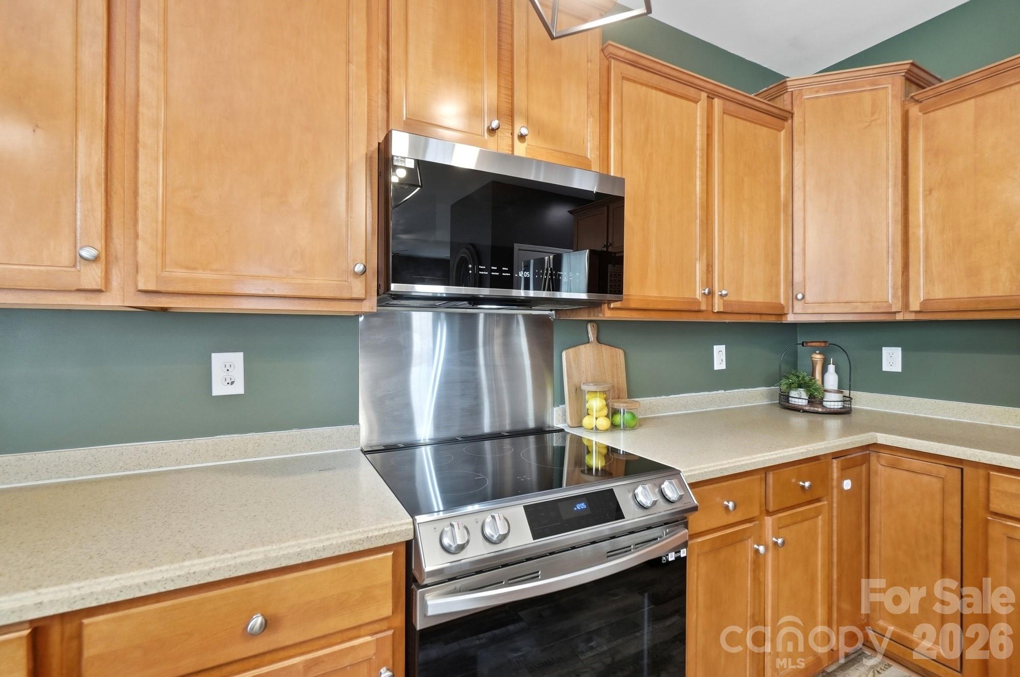 4012 Magna Lane Property Photo 12