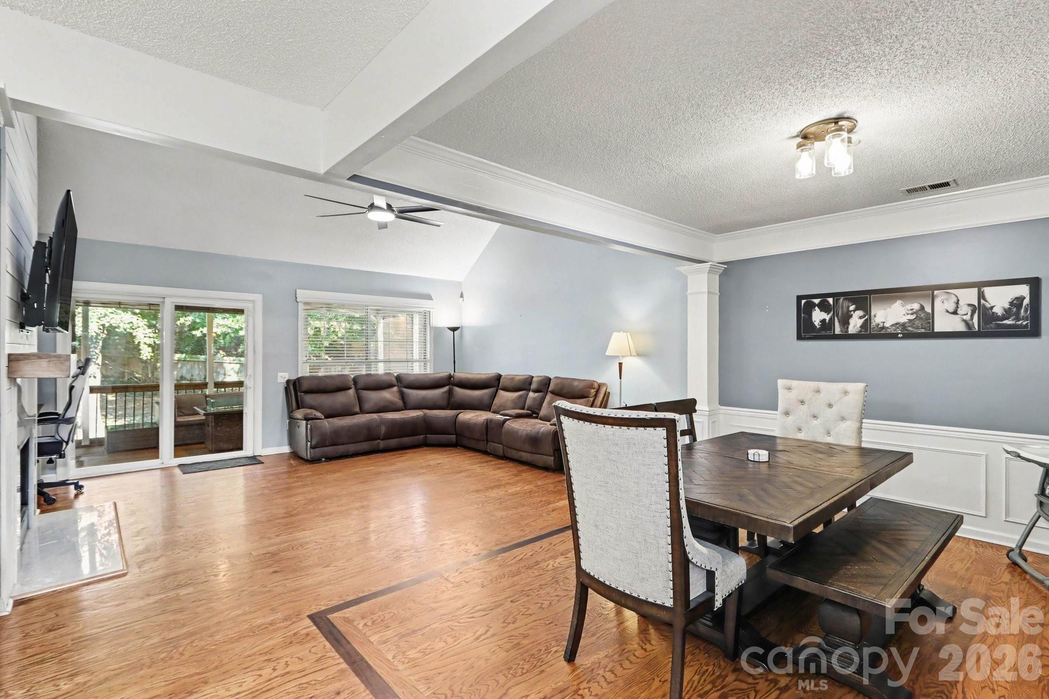 5912 Downfield Wood Drive Property Photo 10