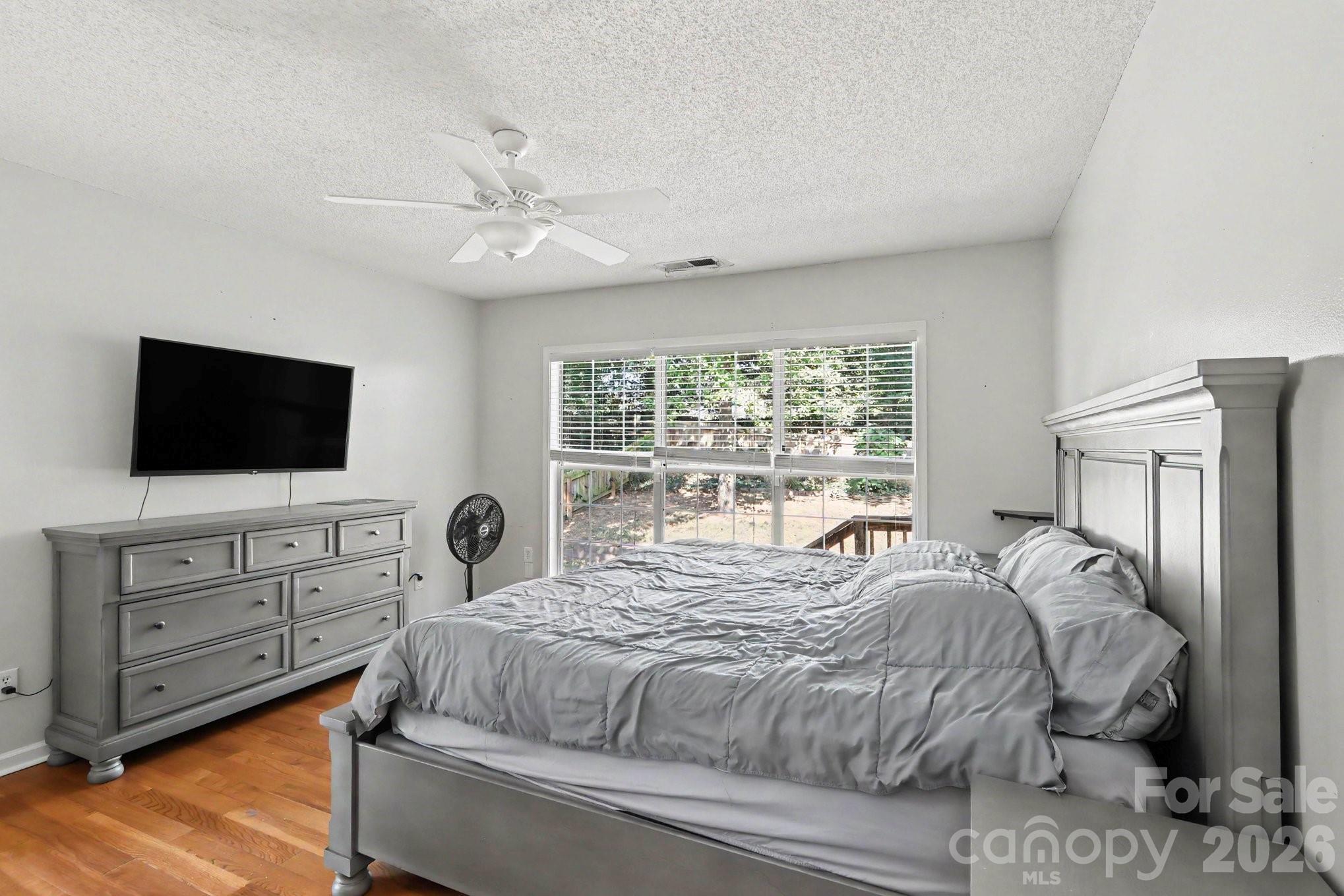 5912 Downfield Wood Drive Property Photo 17