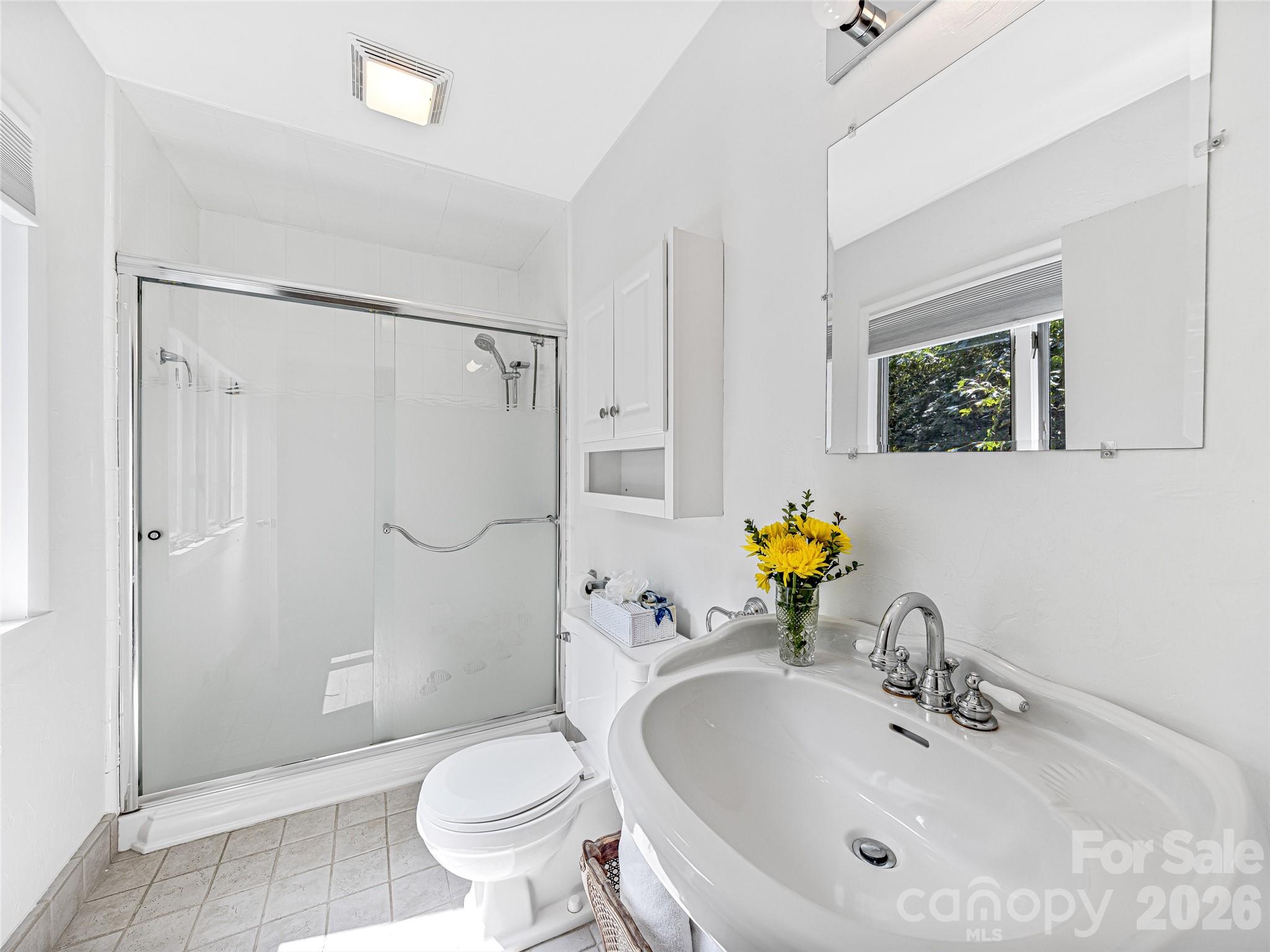5 Hillcrest Road Property Photo 25