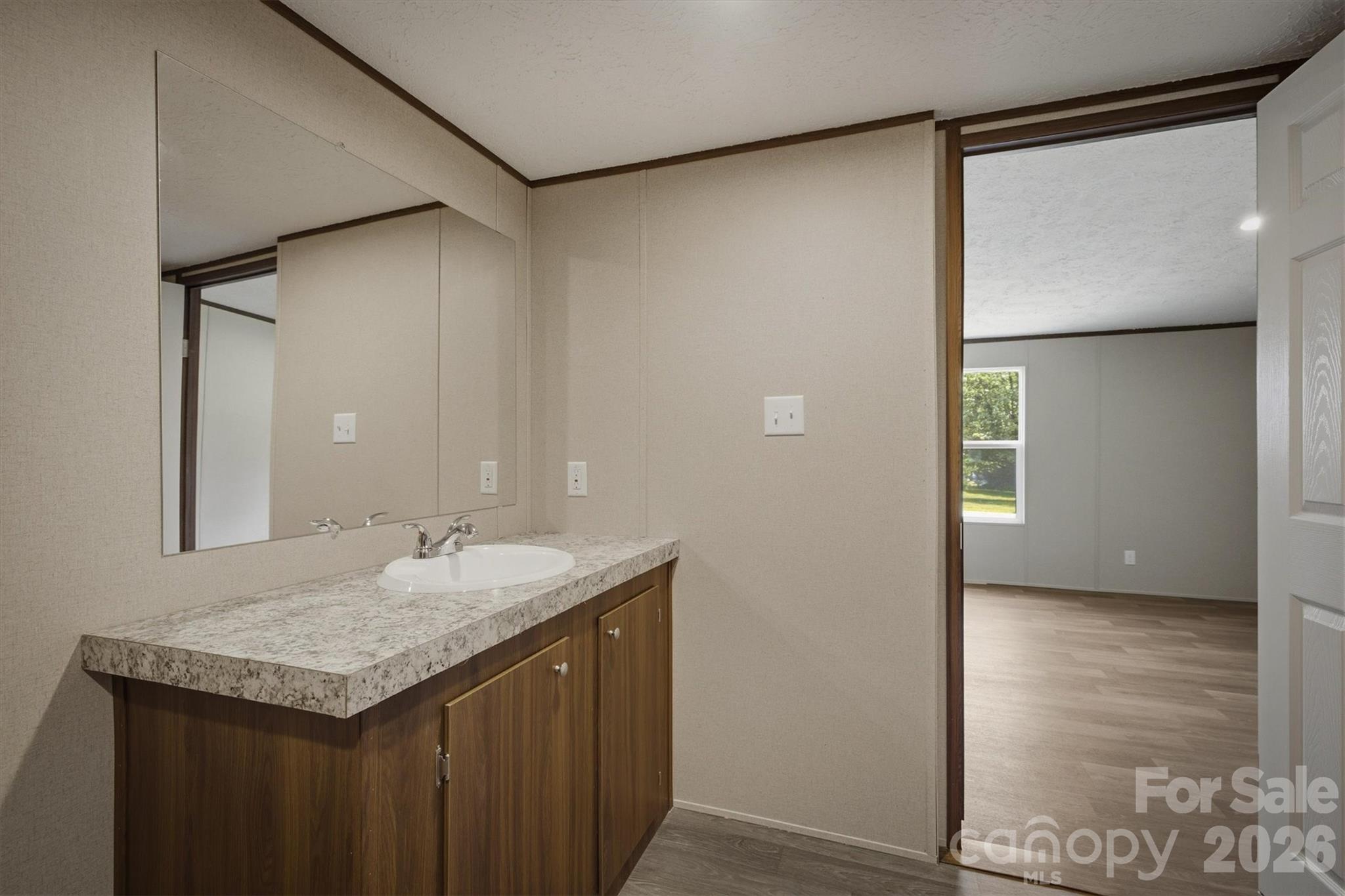 1874 Mesa Drive Property Photo 10