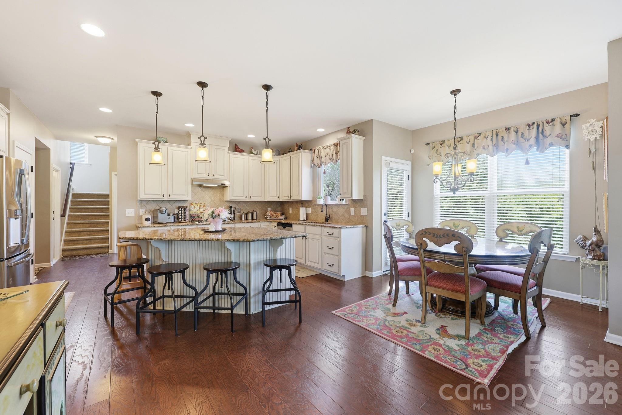 5241 Kindling Place Property Photo 6