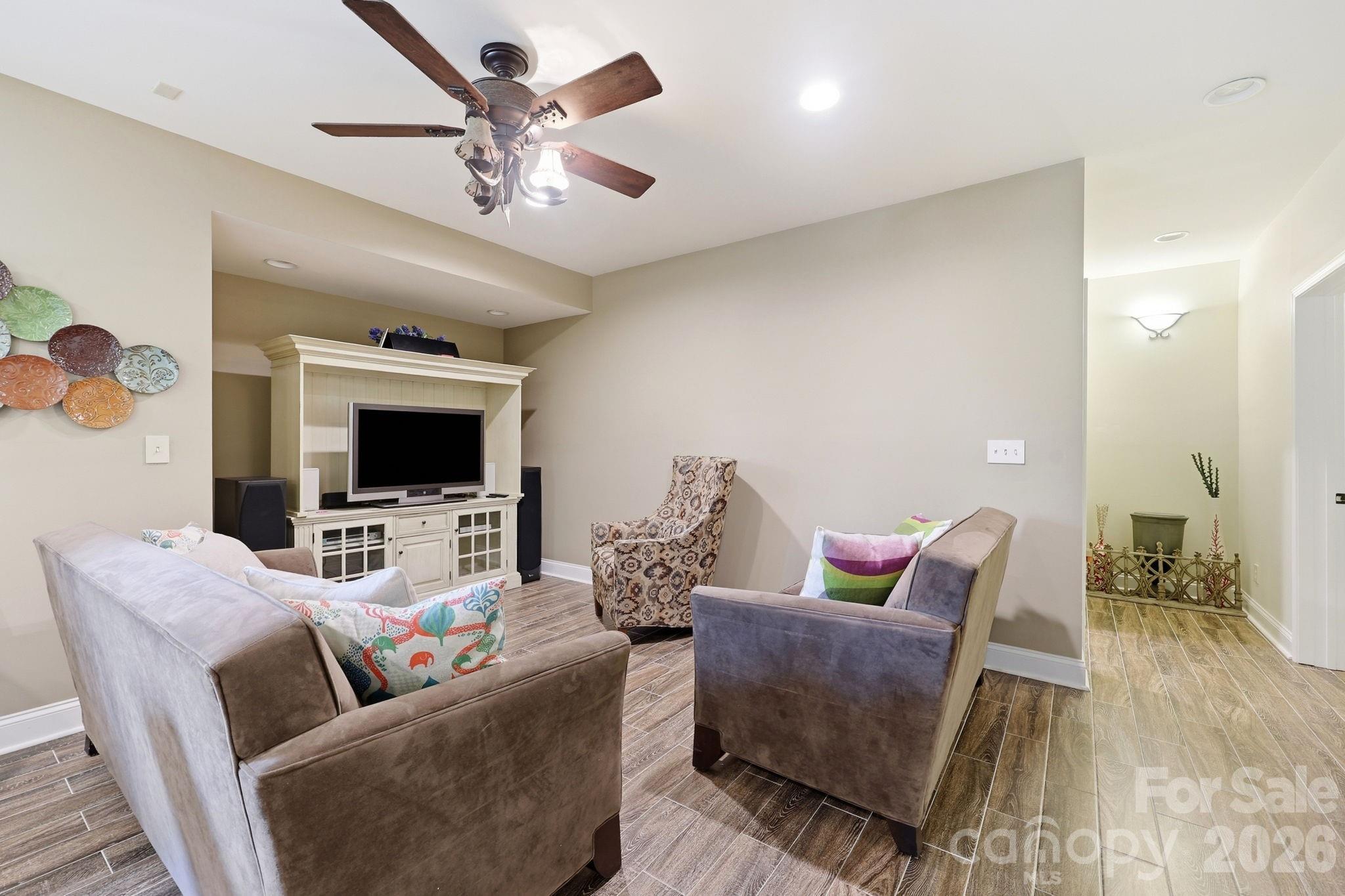 5241 Kindling Place Property Photo 19