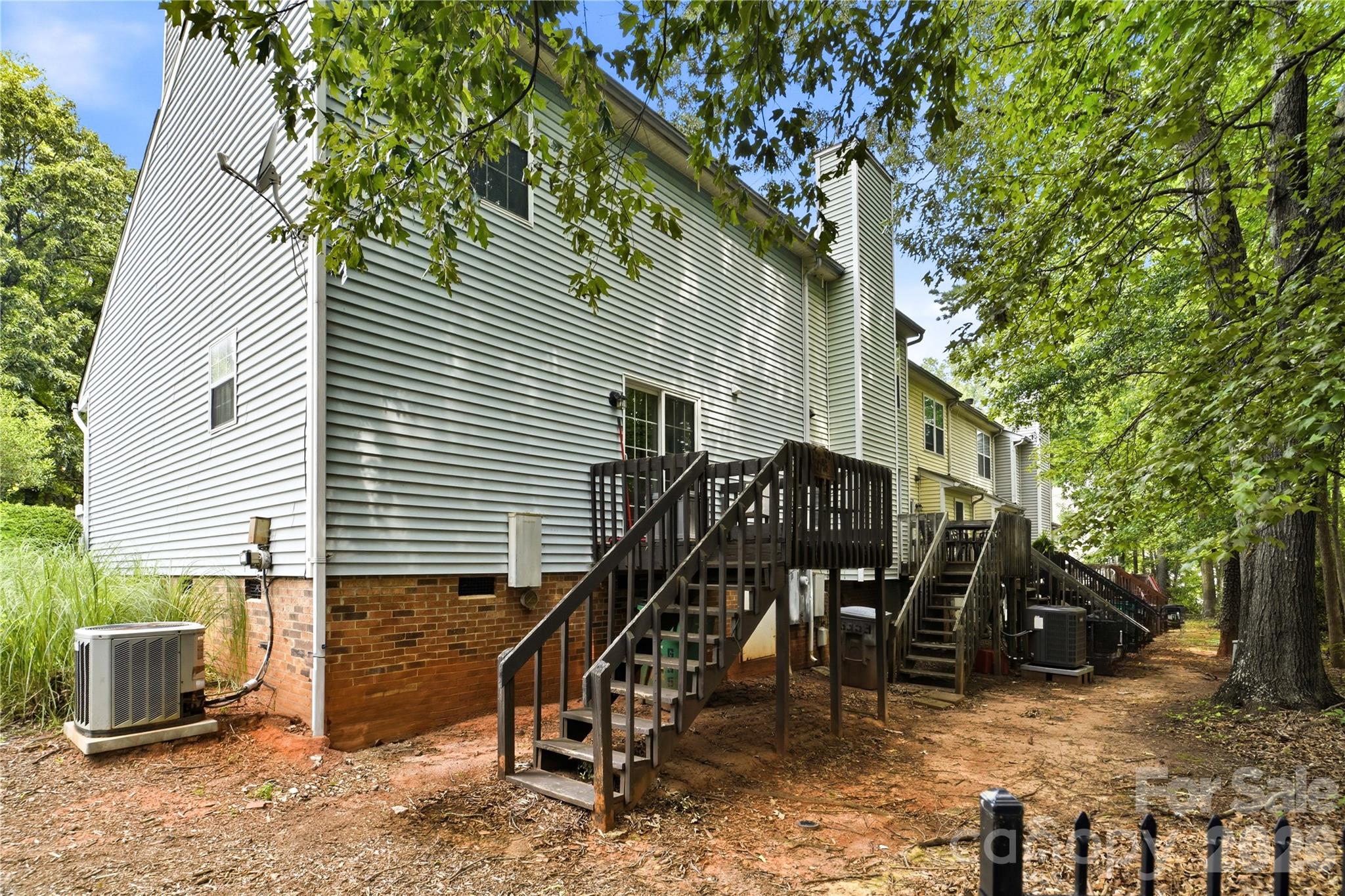 6355 Windsor Gate Lane Property Photo 27