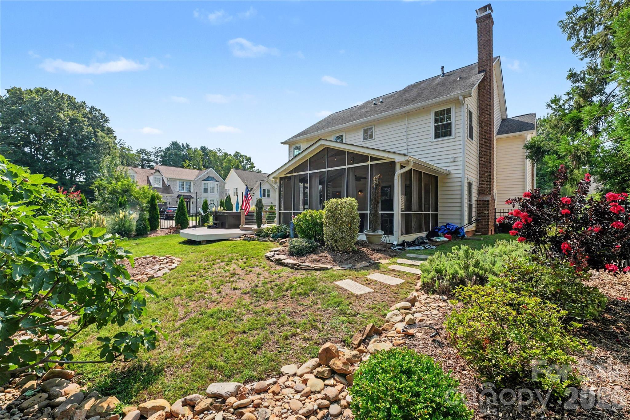 17205 Asti Court Property Photo 5