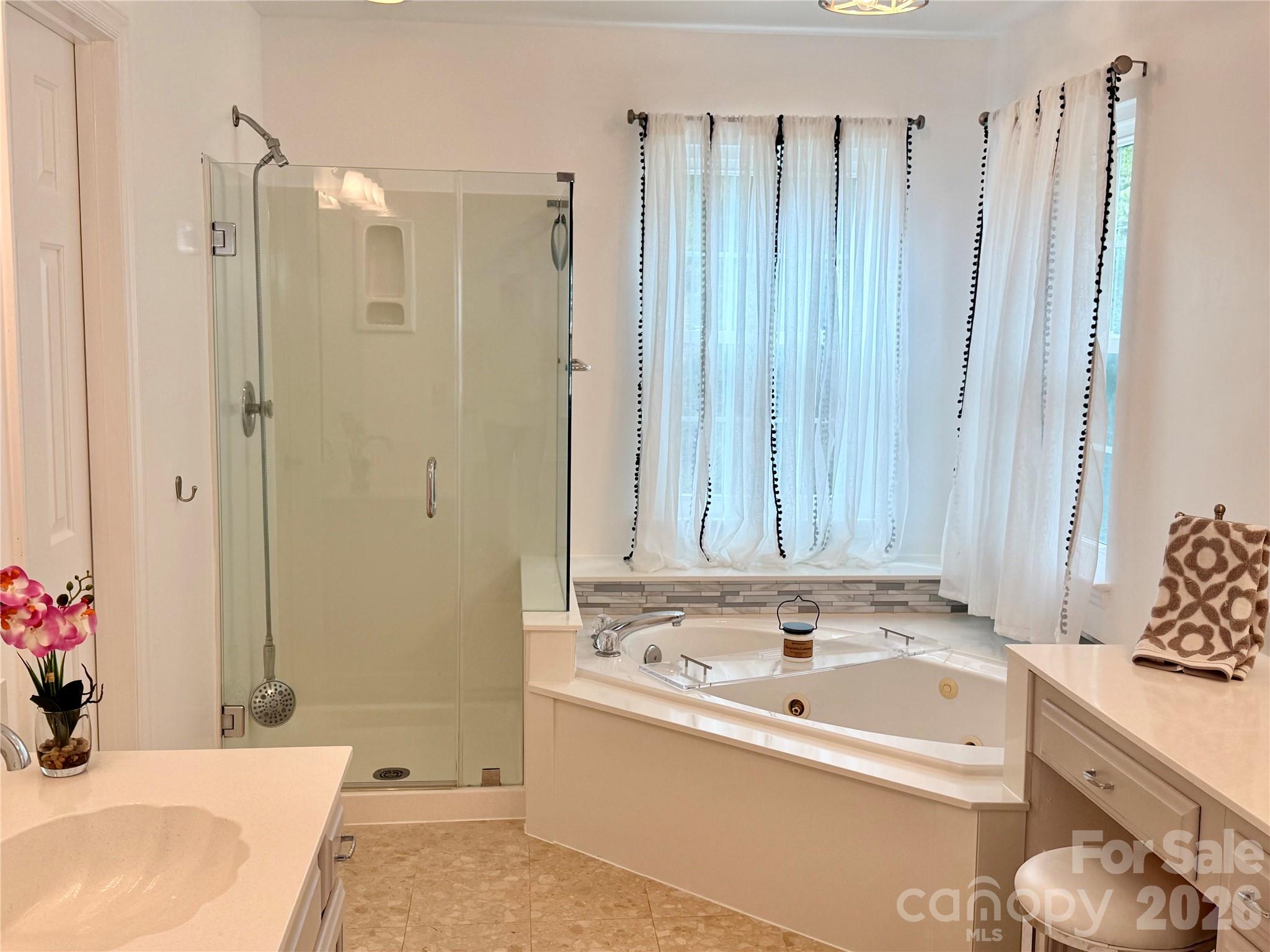 17205 Asti Court Property Photo 8