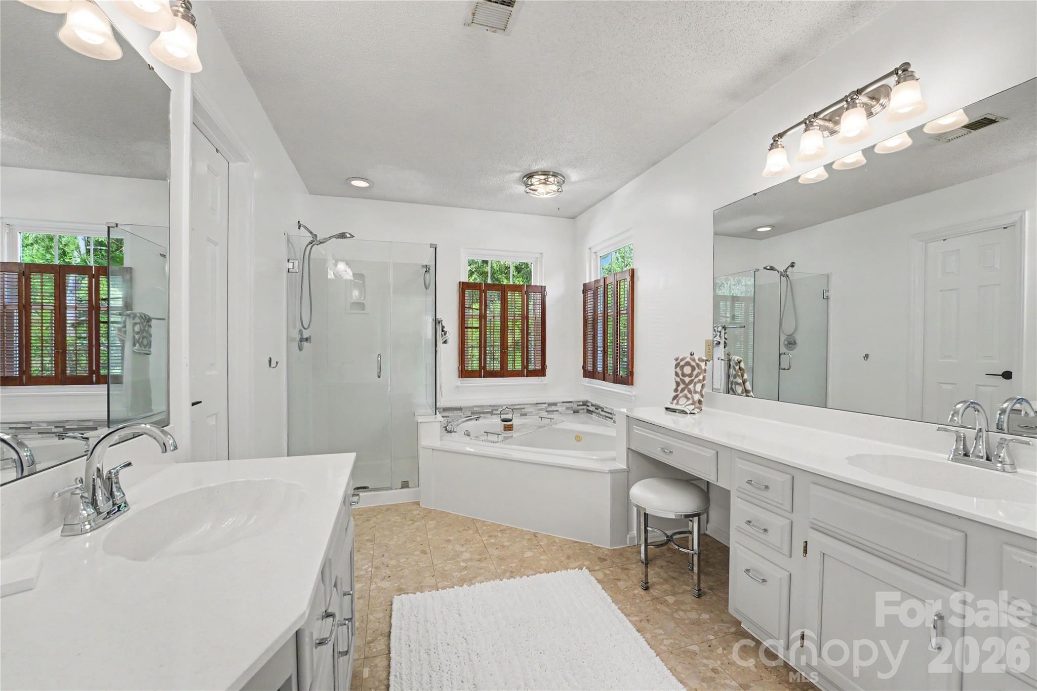 17205 Asti Court Property Photo 16