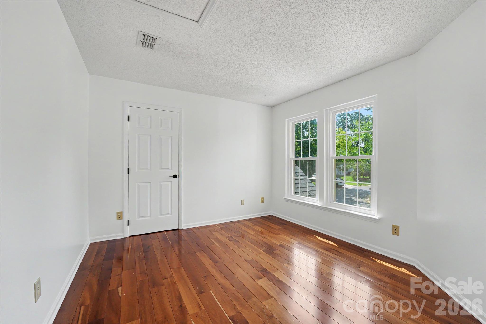 17205 Asti Court Property Photo 19
