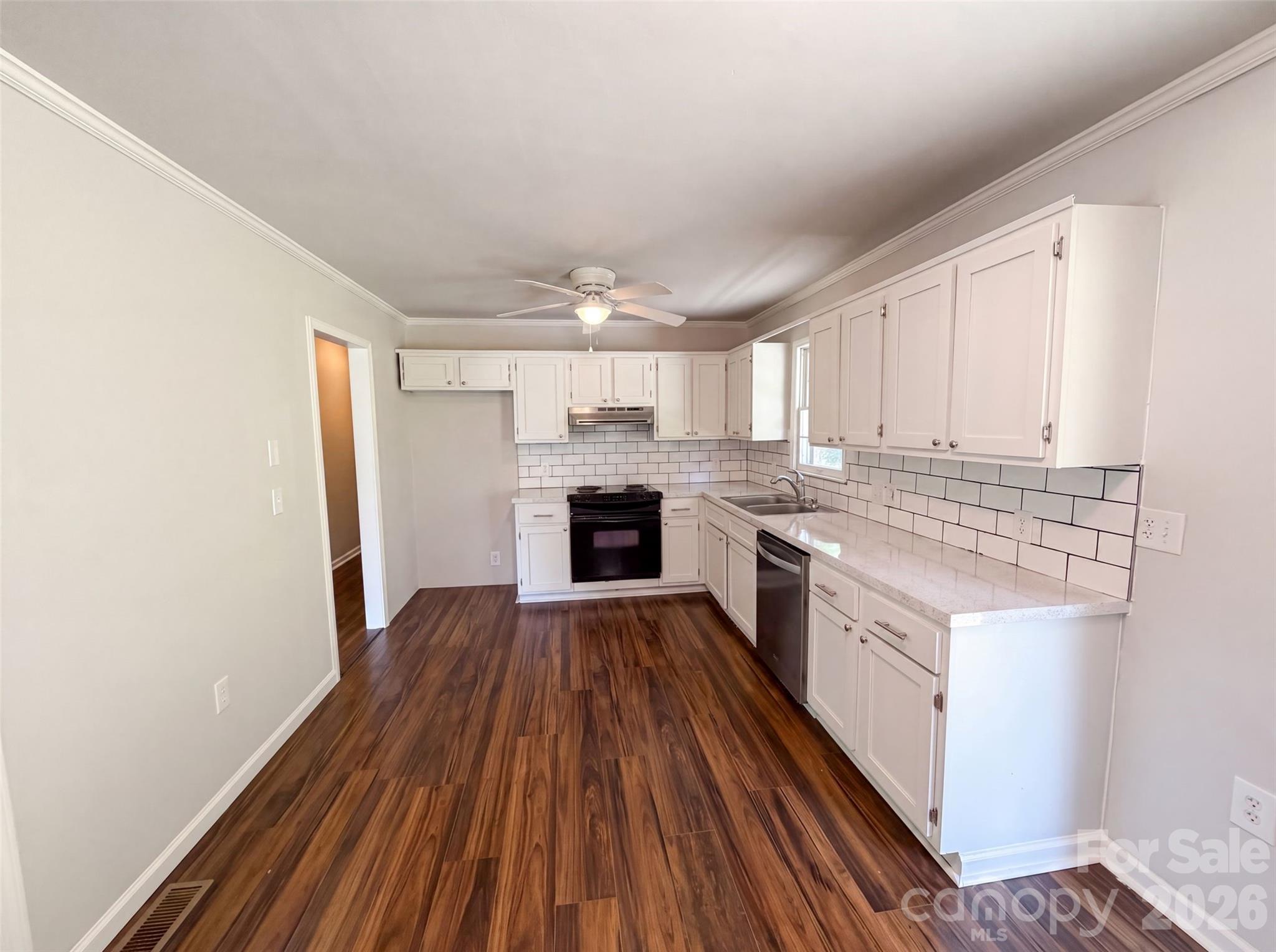 120 Riley Road Property Photo 9