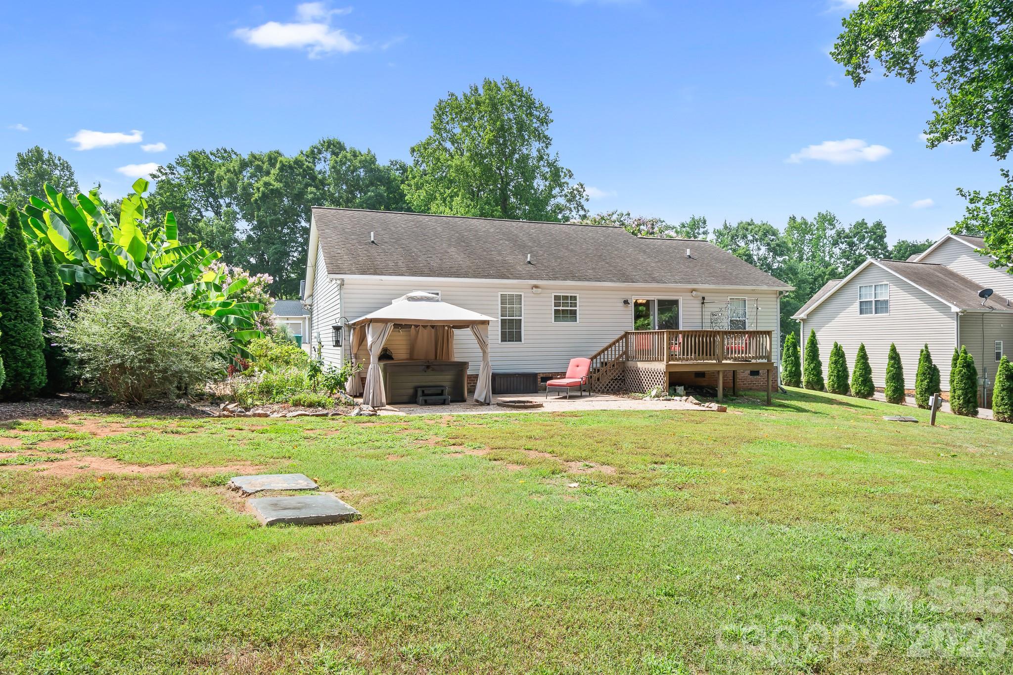 138 Valley Glen Drive Property Photo 30