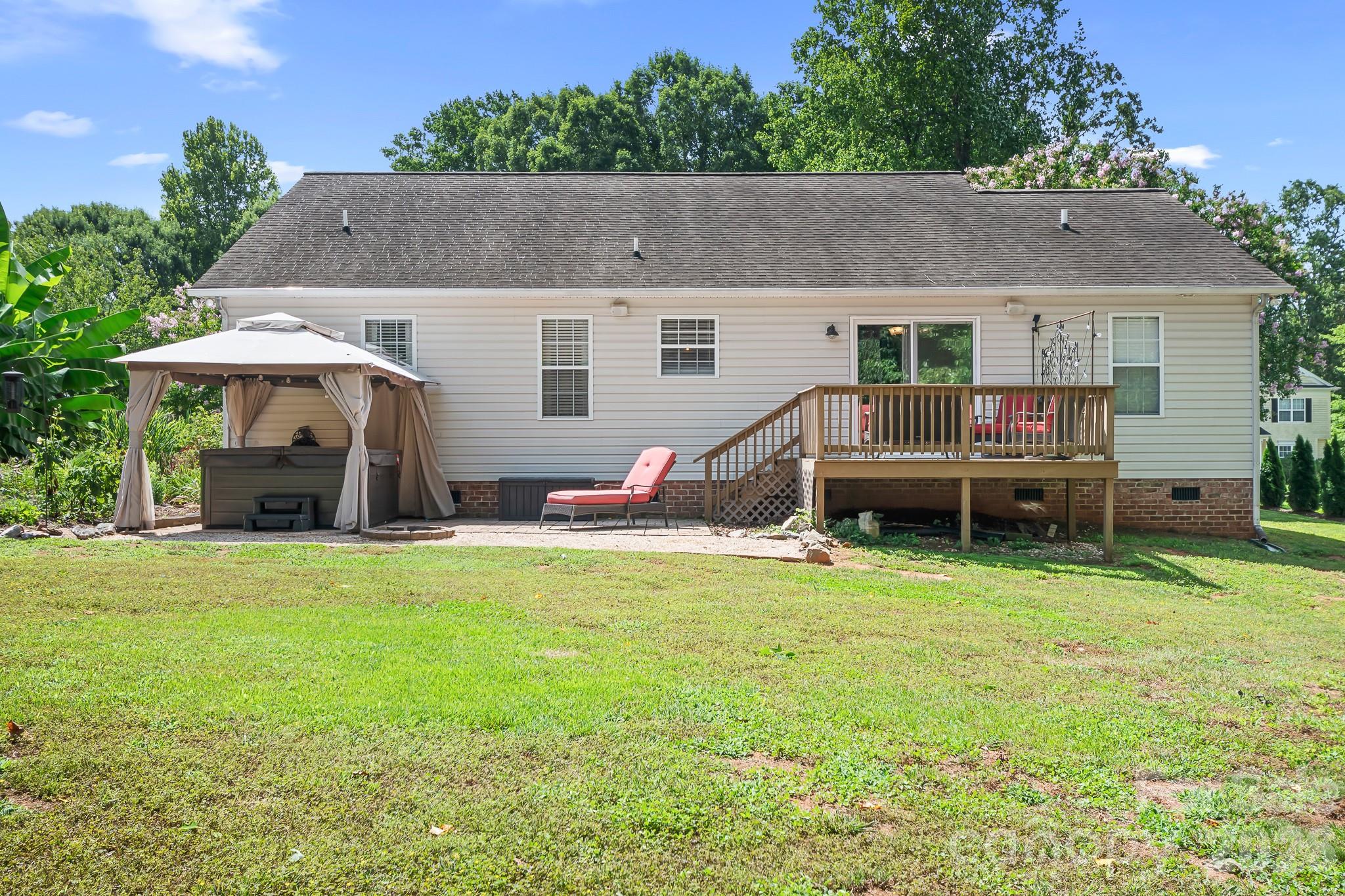138 Valley Glen Drive Property Photo 31