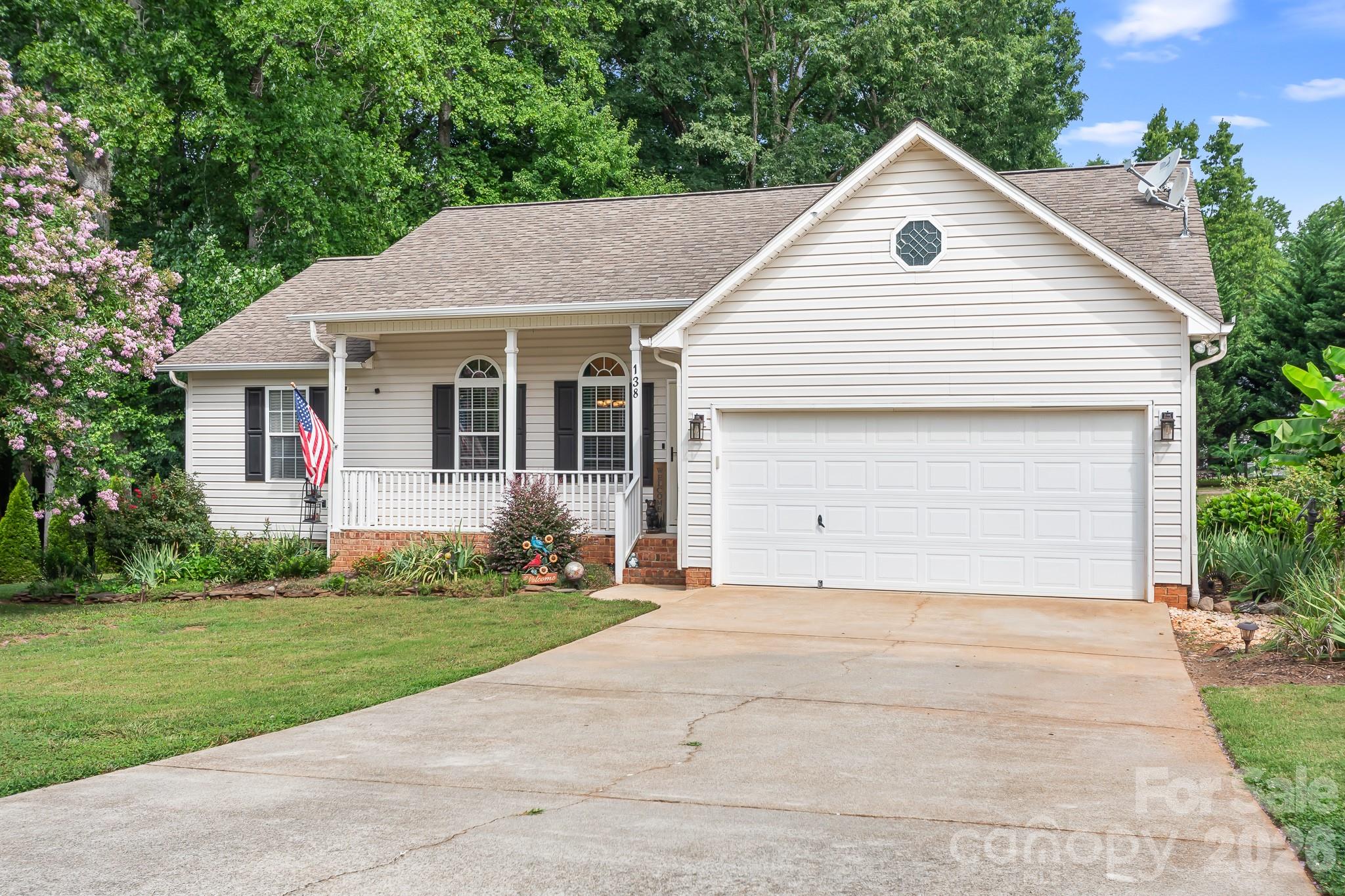 138 Valley Glen Drive Property Photo 36