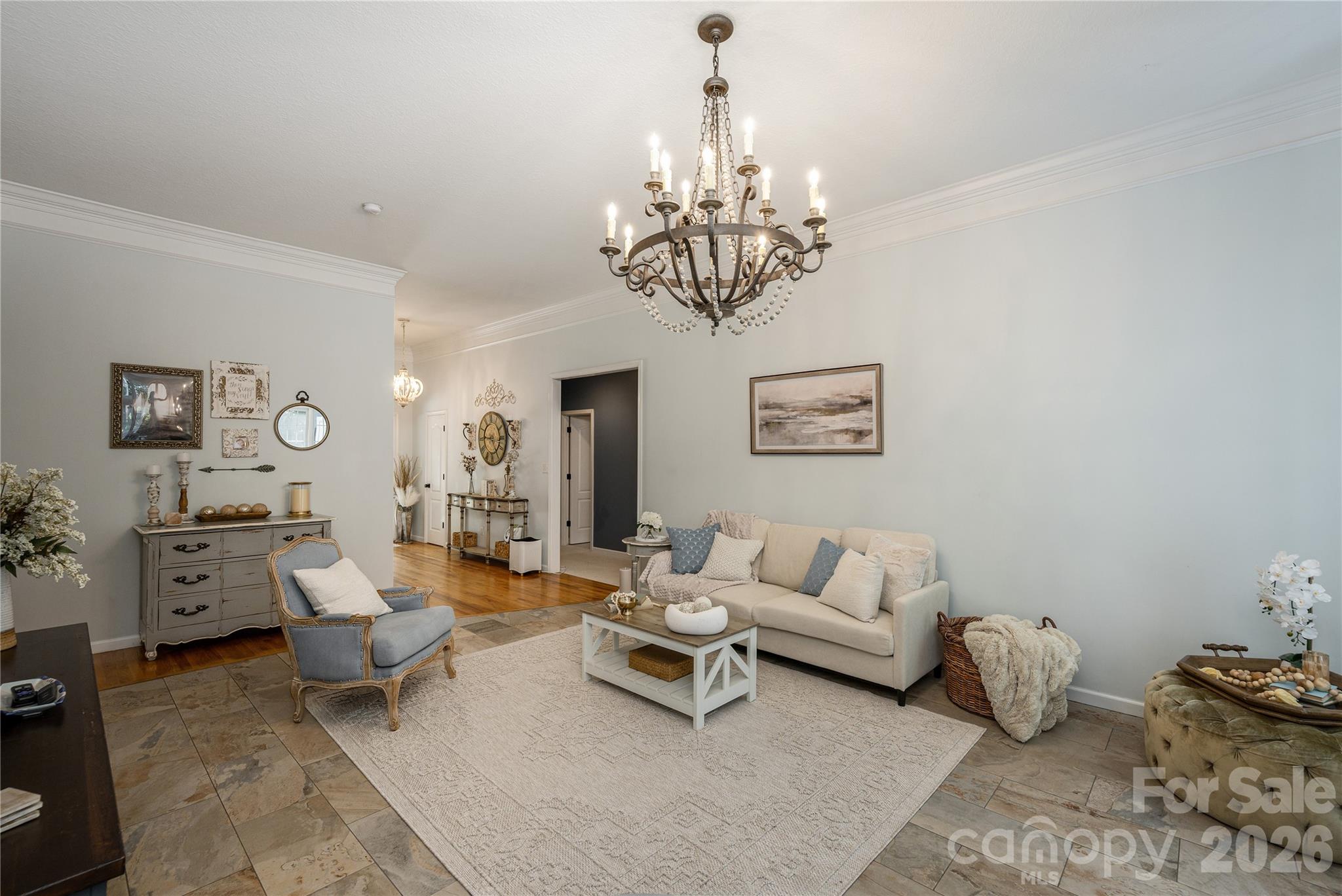 7 Oak Hollow Drive Property Photo 6