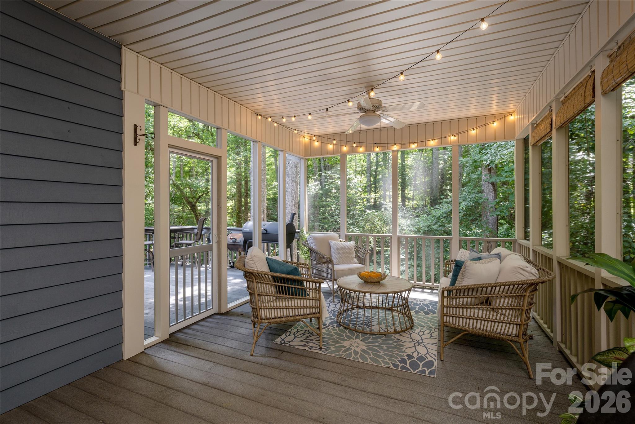 7 Oak Hollow Drive Property Photo 14