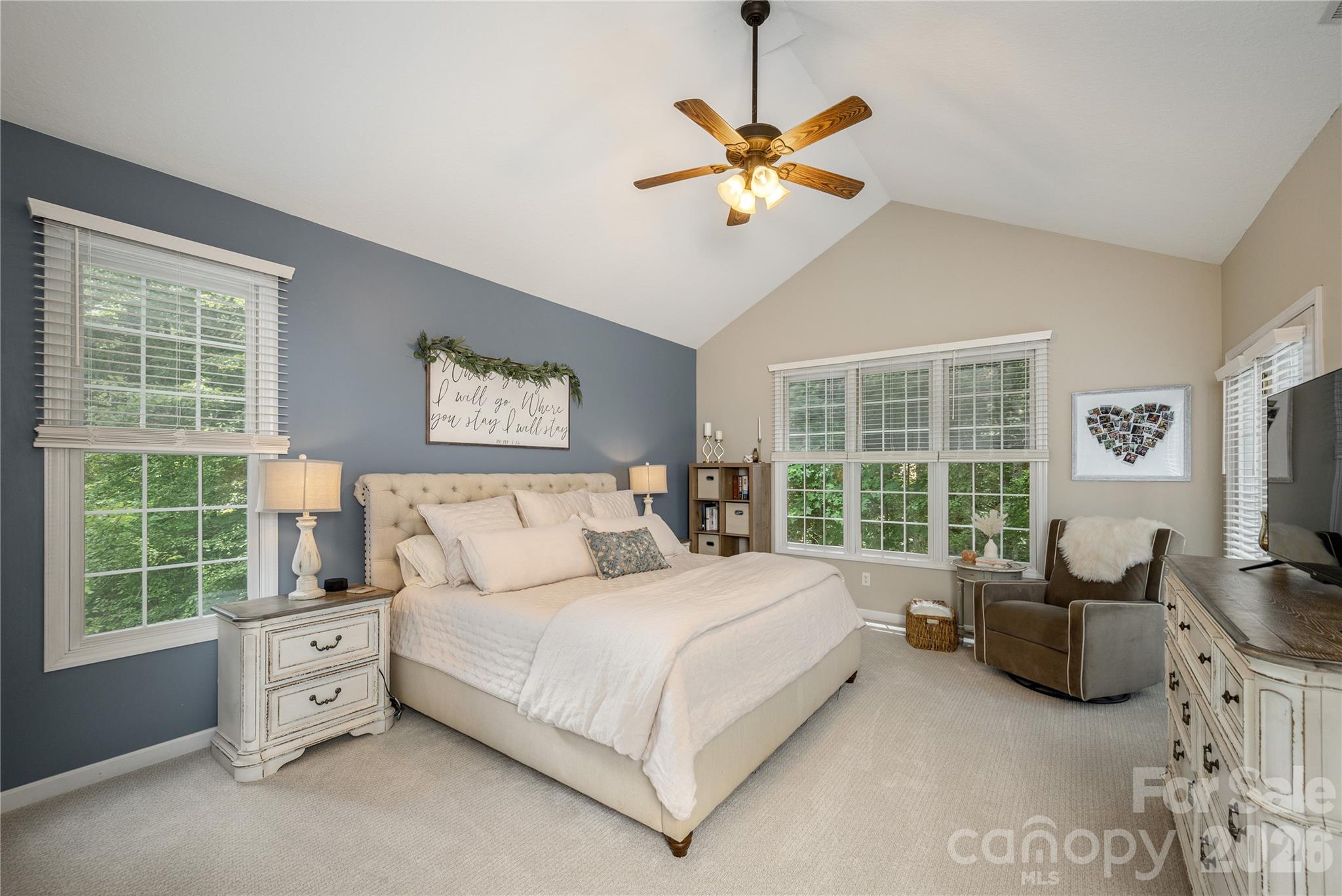 7 Oak Hollow Drive Property Photo 20