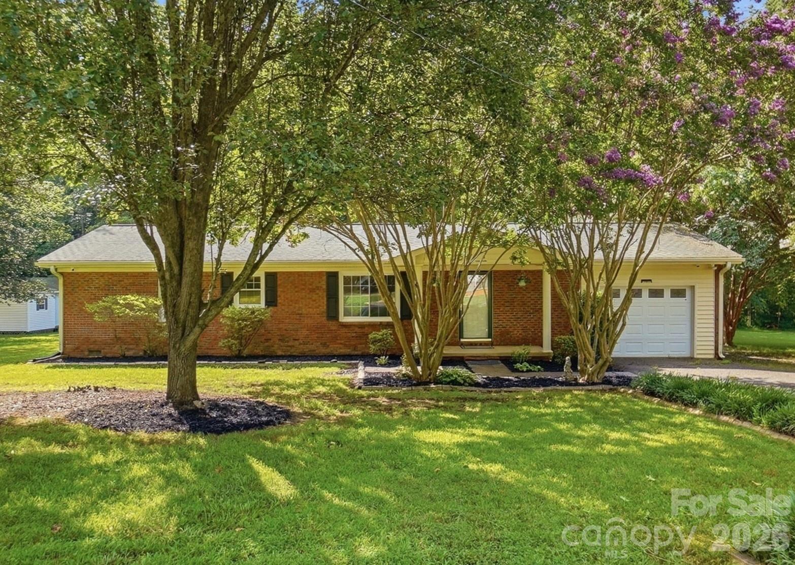 4855 Pleasant Place Road Property Photo 1