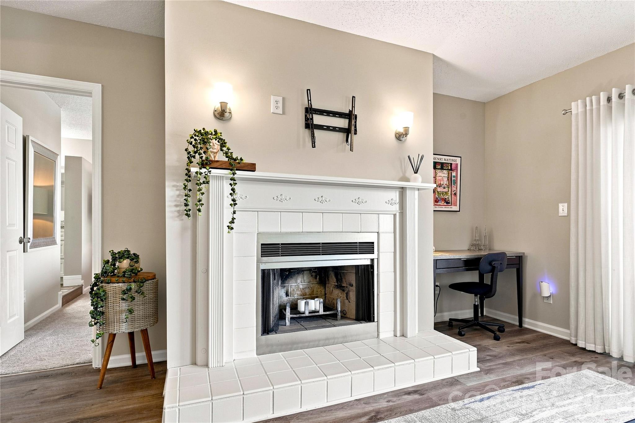 9031 J M Keynes Drive 48 Property Photo 6