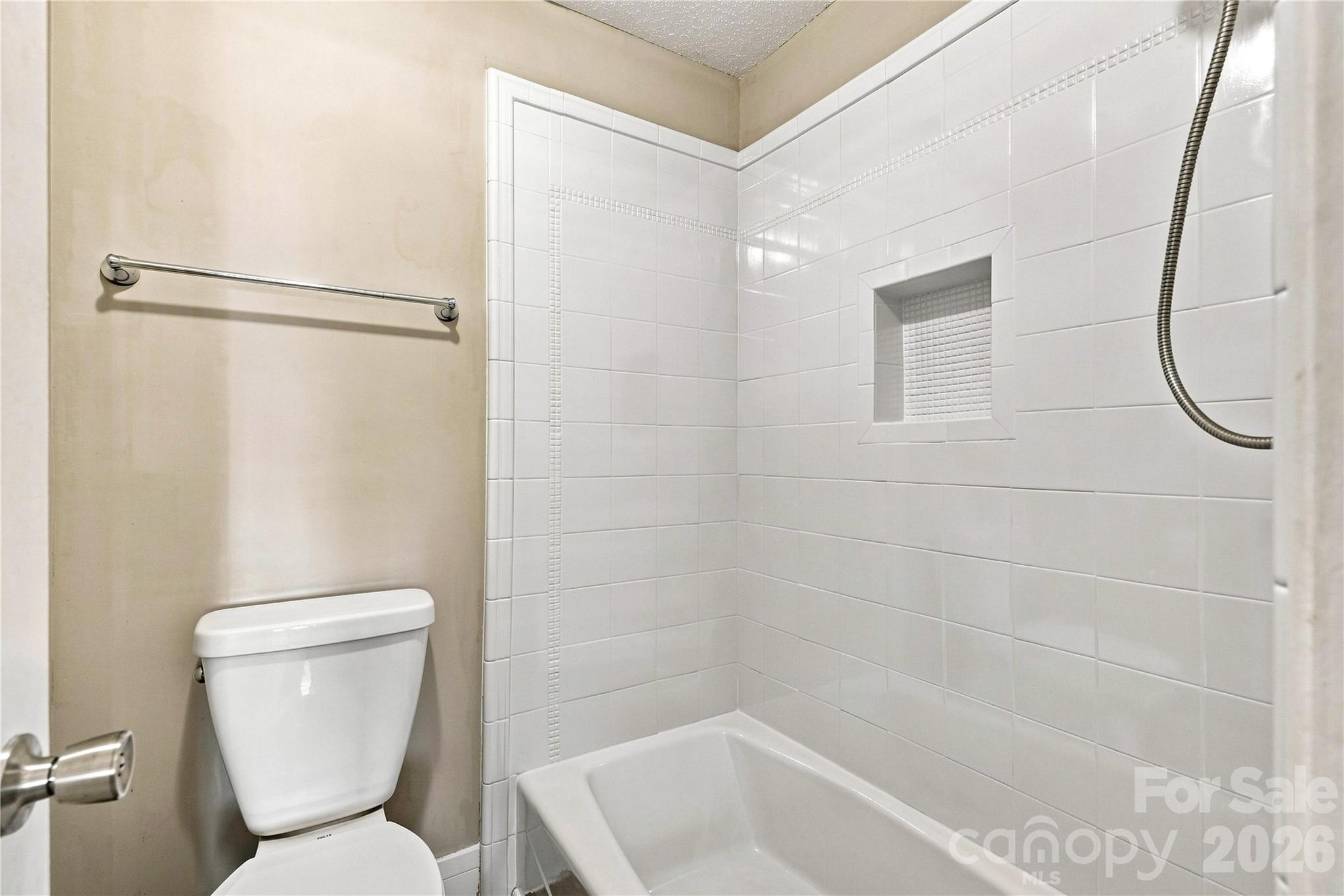 9031 J M Keynes Drive 48 Property Photo 23