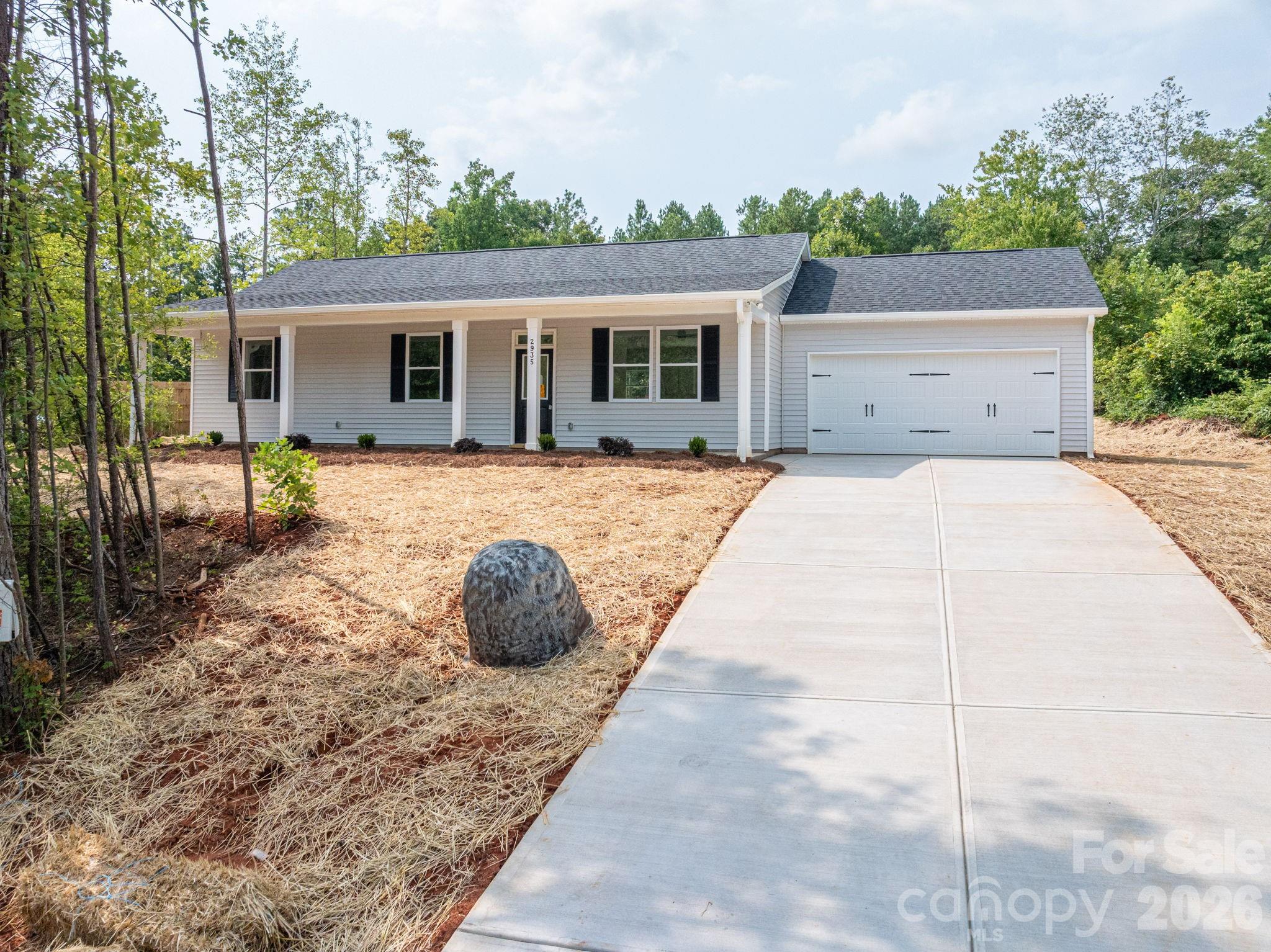2935 Heavners Farm Court Property Photo 1