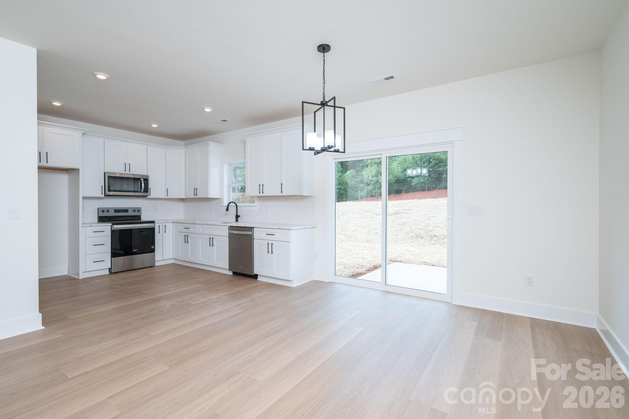 2935 Heavners Farm Court Property Photo 7