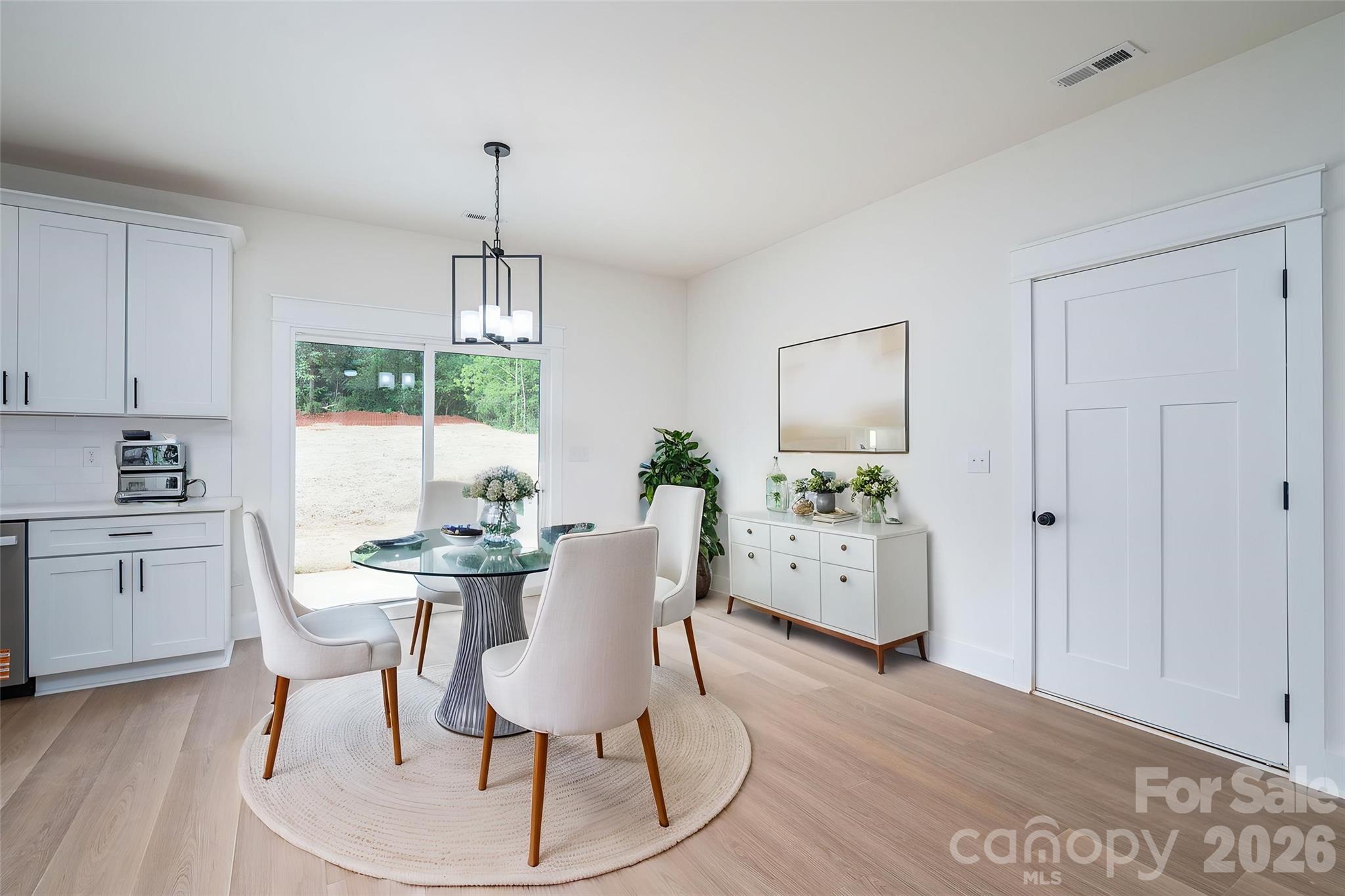2935 Heavners Farm Court Property Photo 8