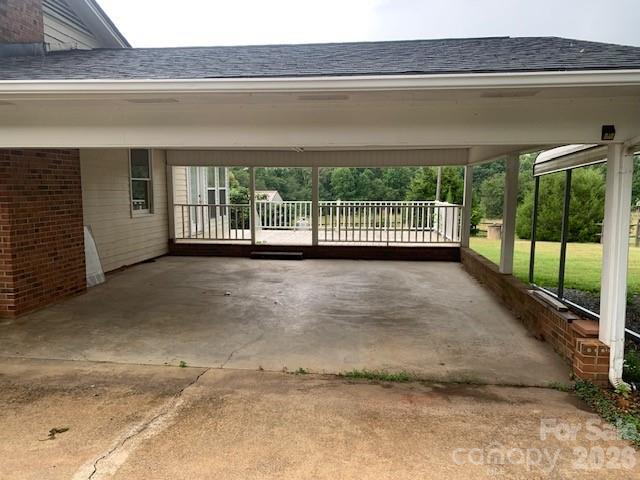 189 Valet Court Property Photo 5