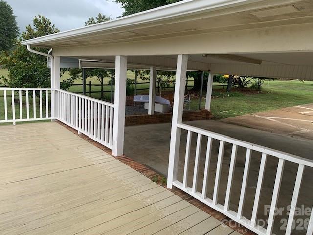 189 Valet Court Property Photo 28