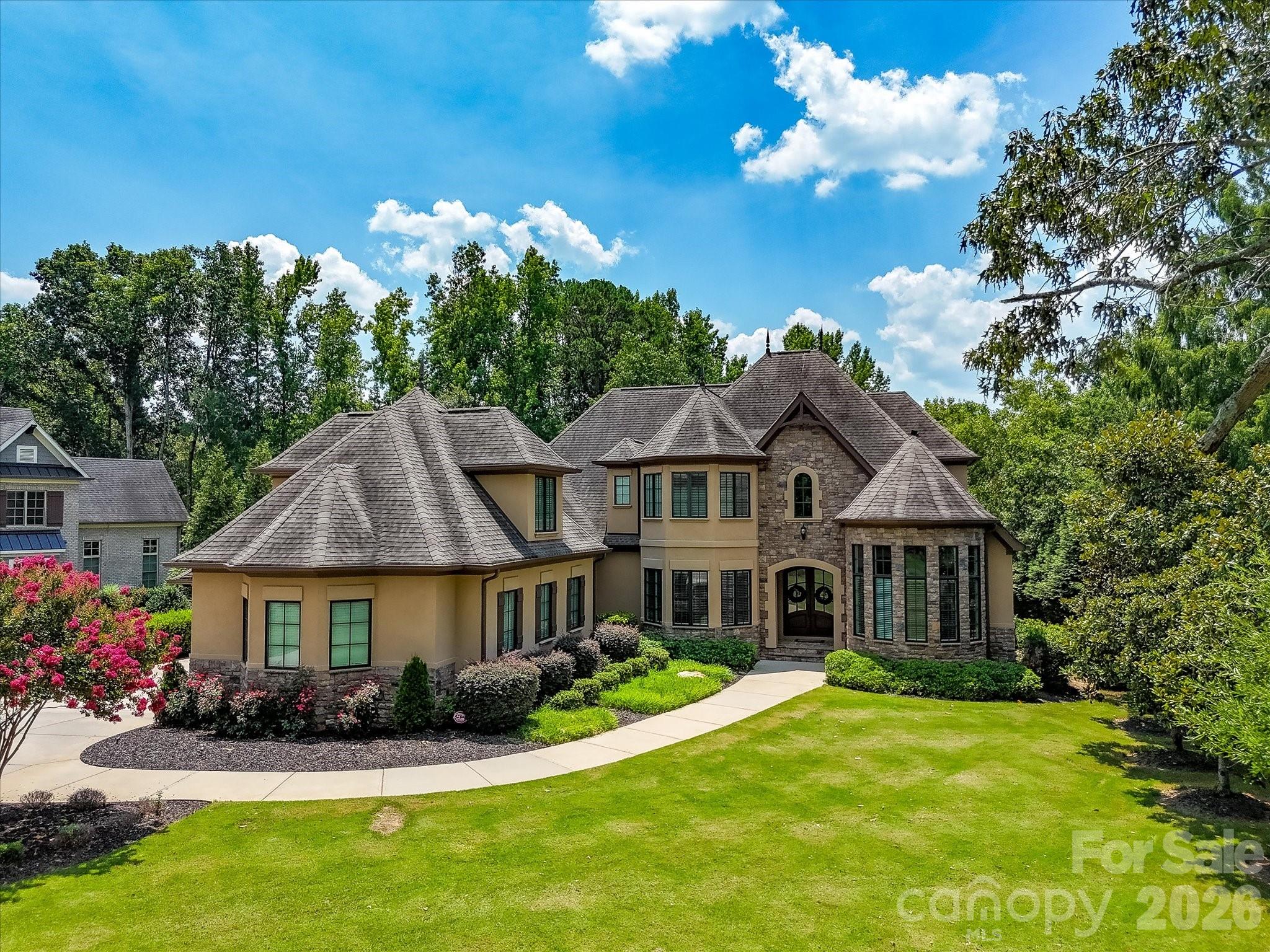 8119 Skyecroft Commons Drive Property Photo 1