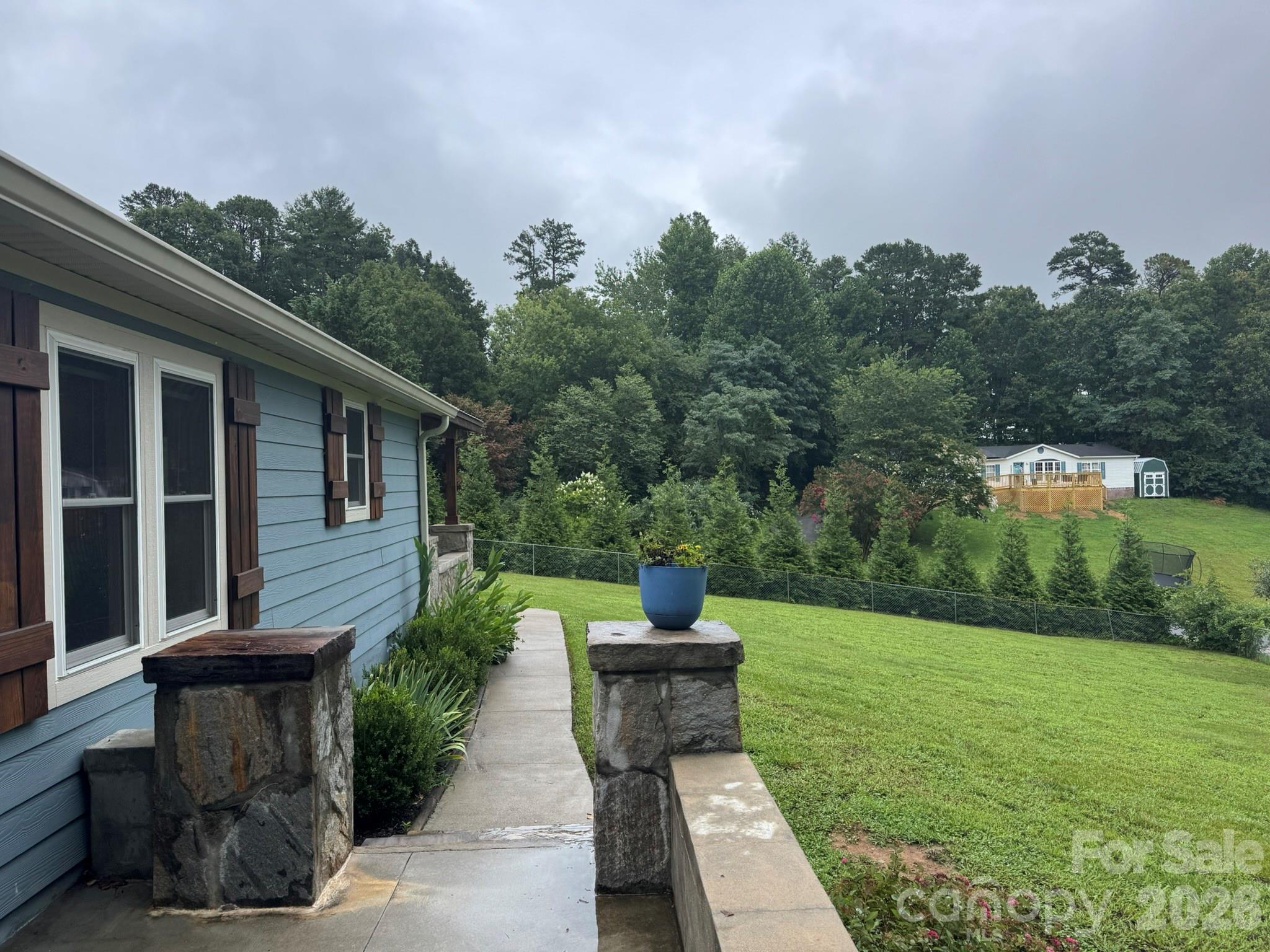 213 Sandy Creek Court Property Photo 5
