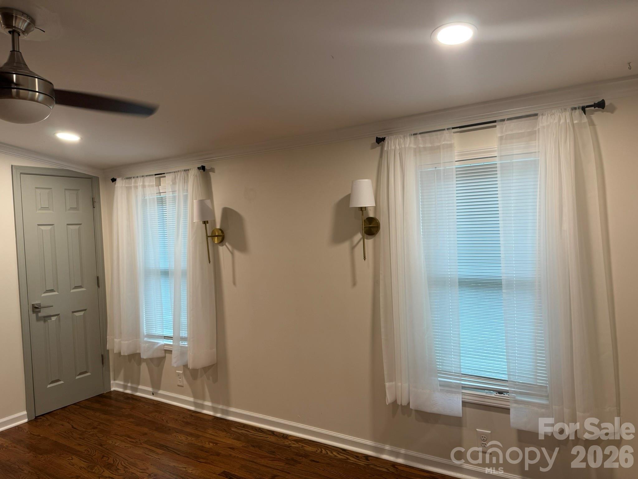 213 Sandy Creek Court Property Photo 28