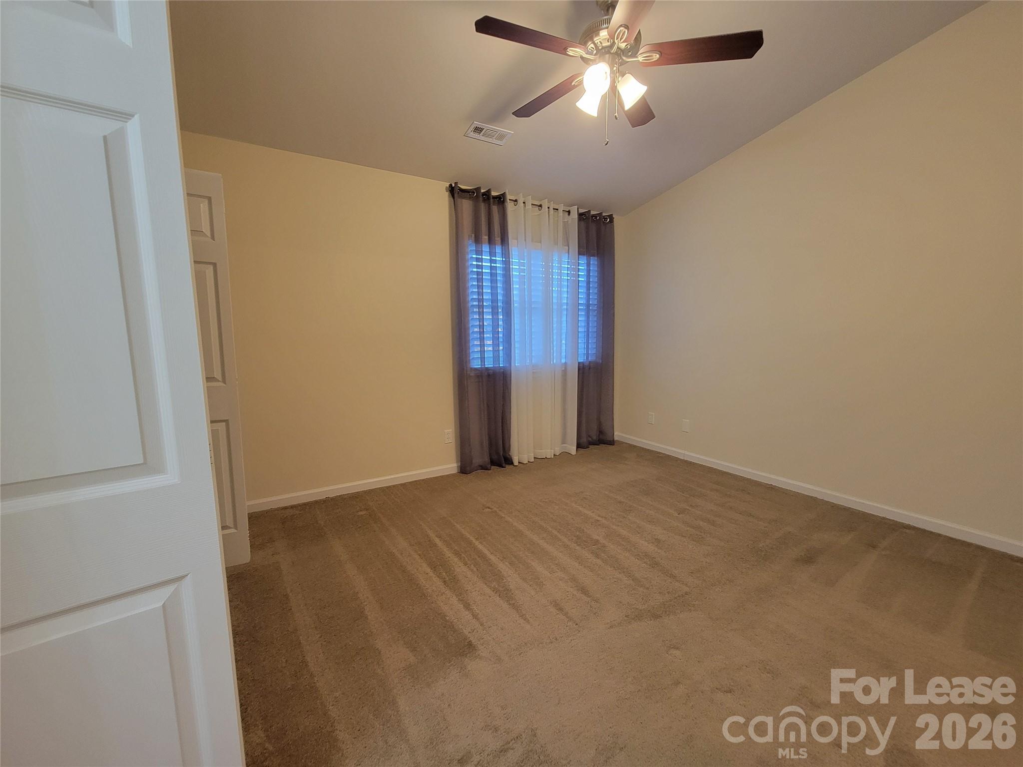 3811 Mosscroft Lane Property Photo 11