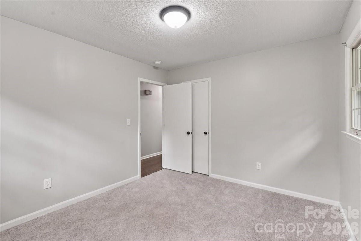 101 N Main Street Property Photo 14