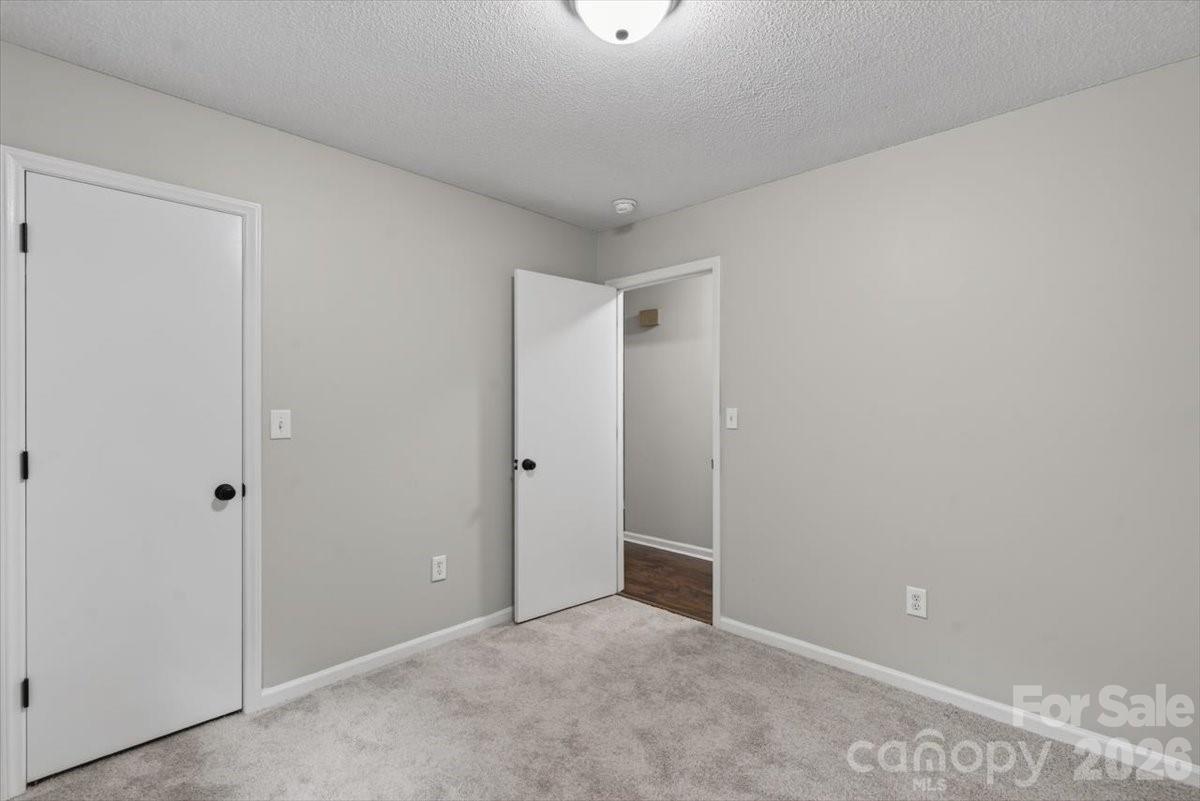 101 N Main Street Property Photo 16