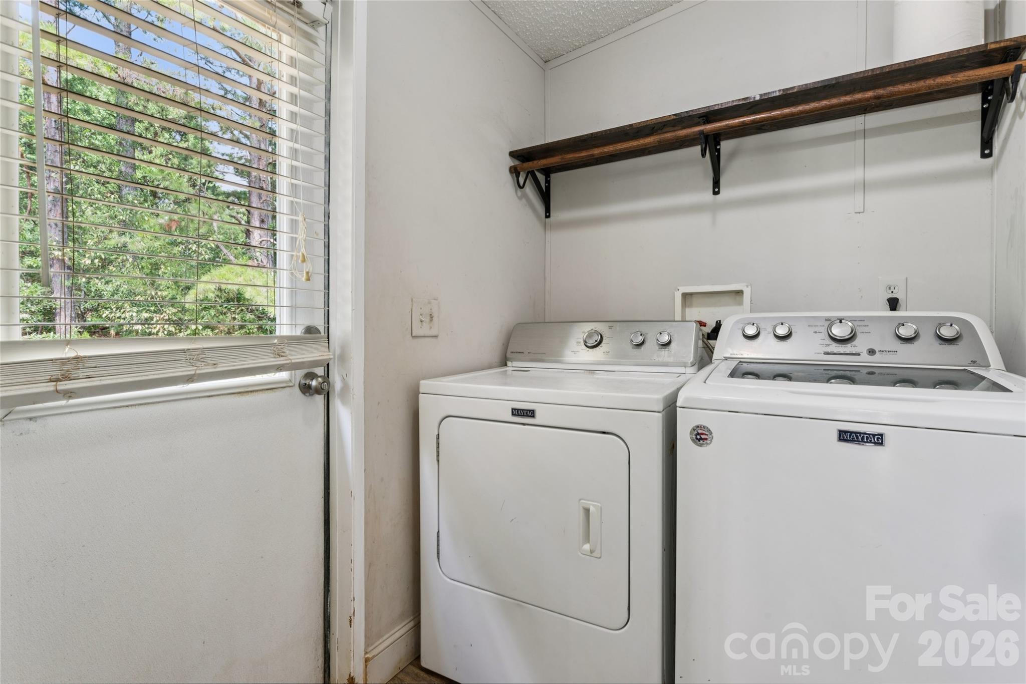 912 Grace Drive Property Photo 16