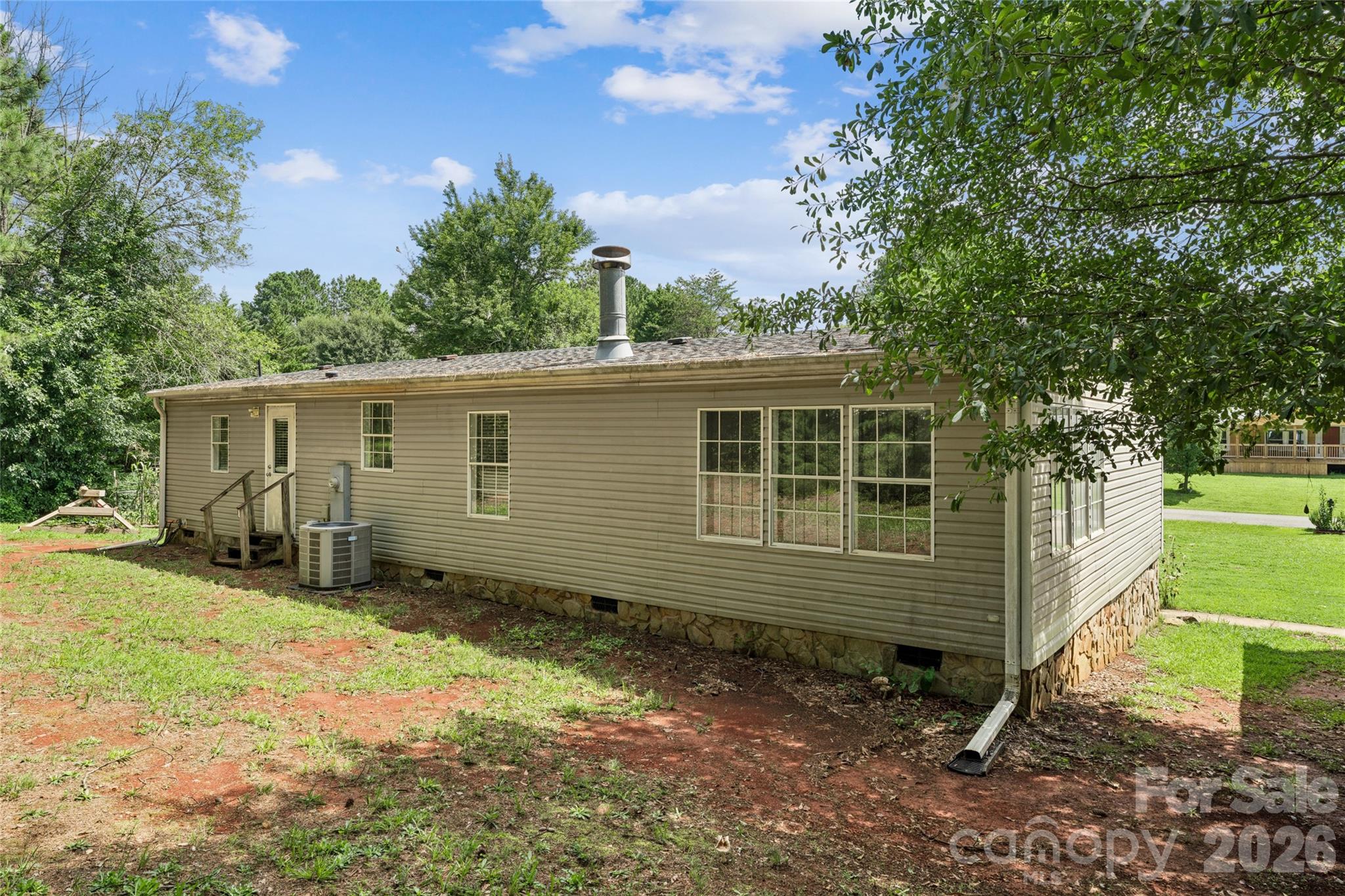 912 Grace Drive Property Photo 17