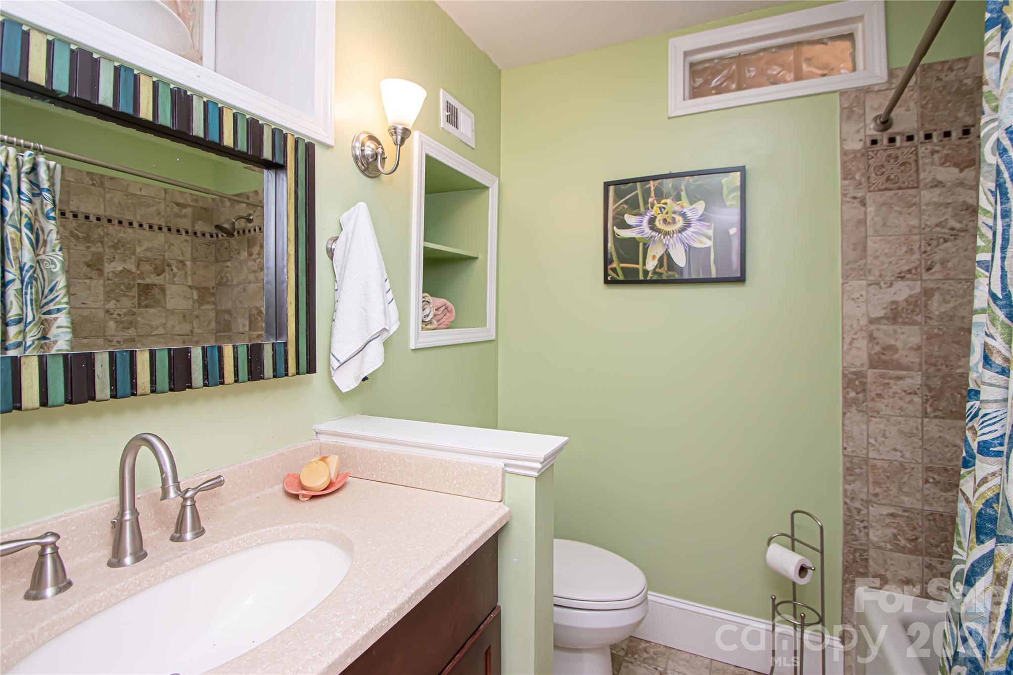 6836 Ronda Avenue Property Photo 29