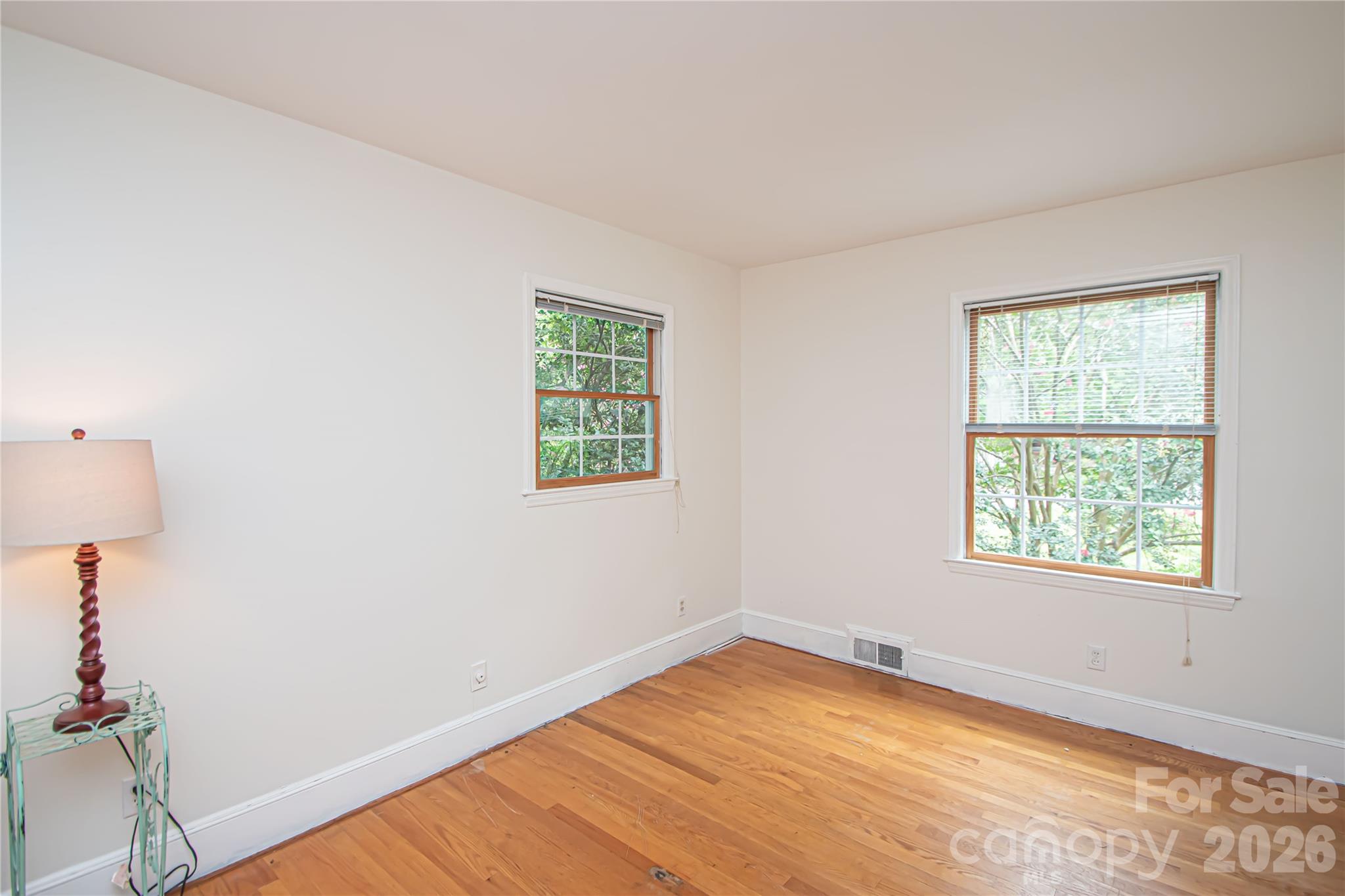 6836 Ronda Avenue Property Photo 30